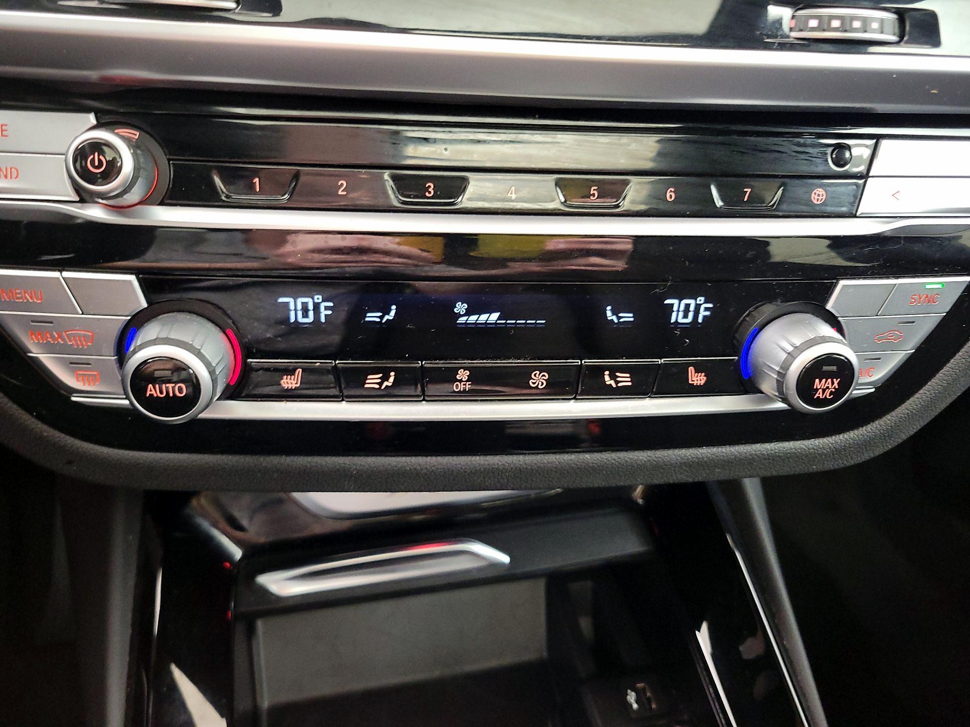 Thumbnail: 2021 BMW X3 - 17