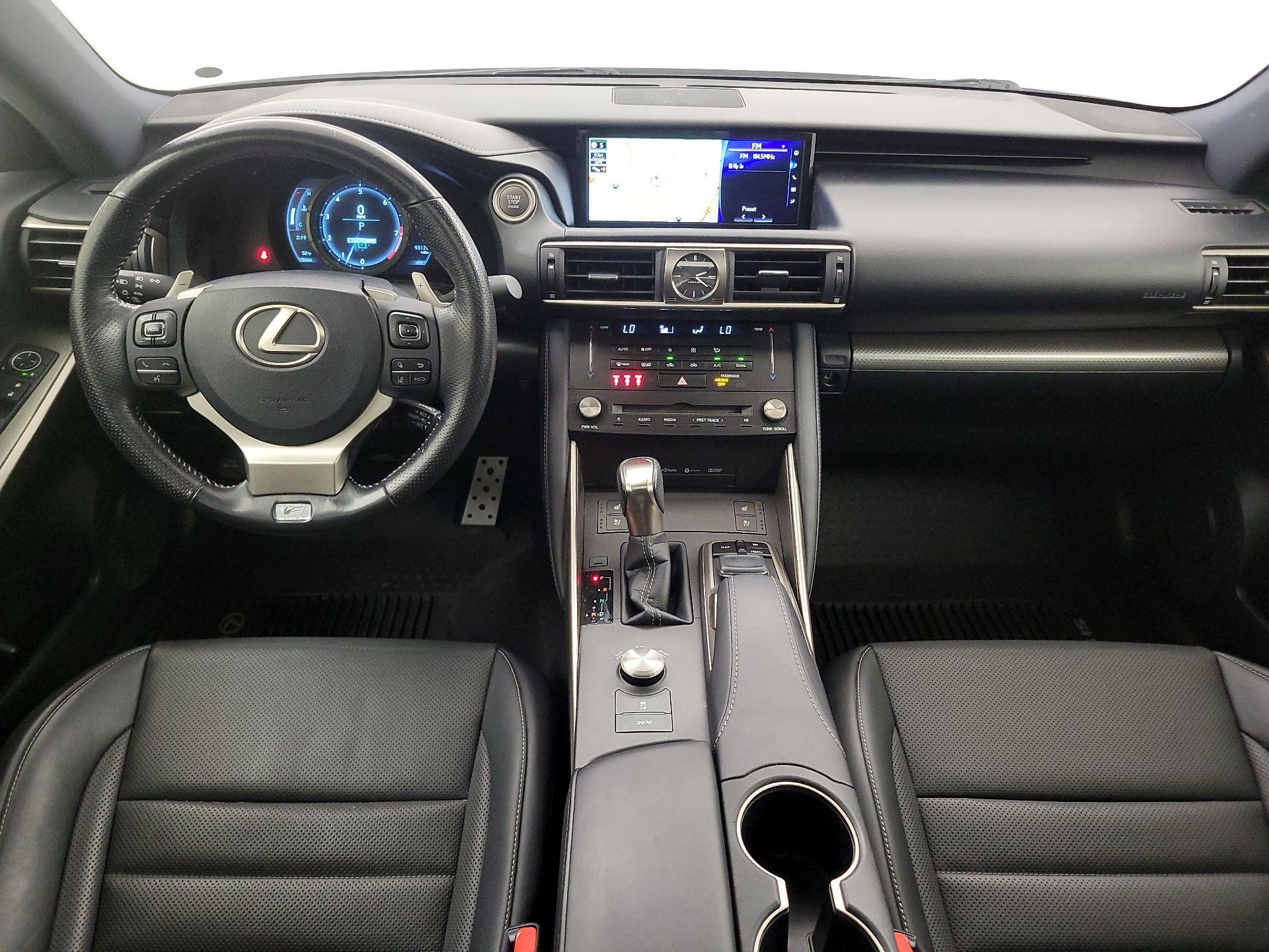 Thumbnail: 2018 Lexus IS - 9