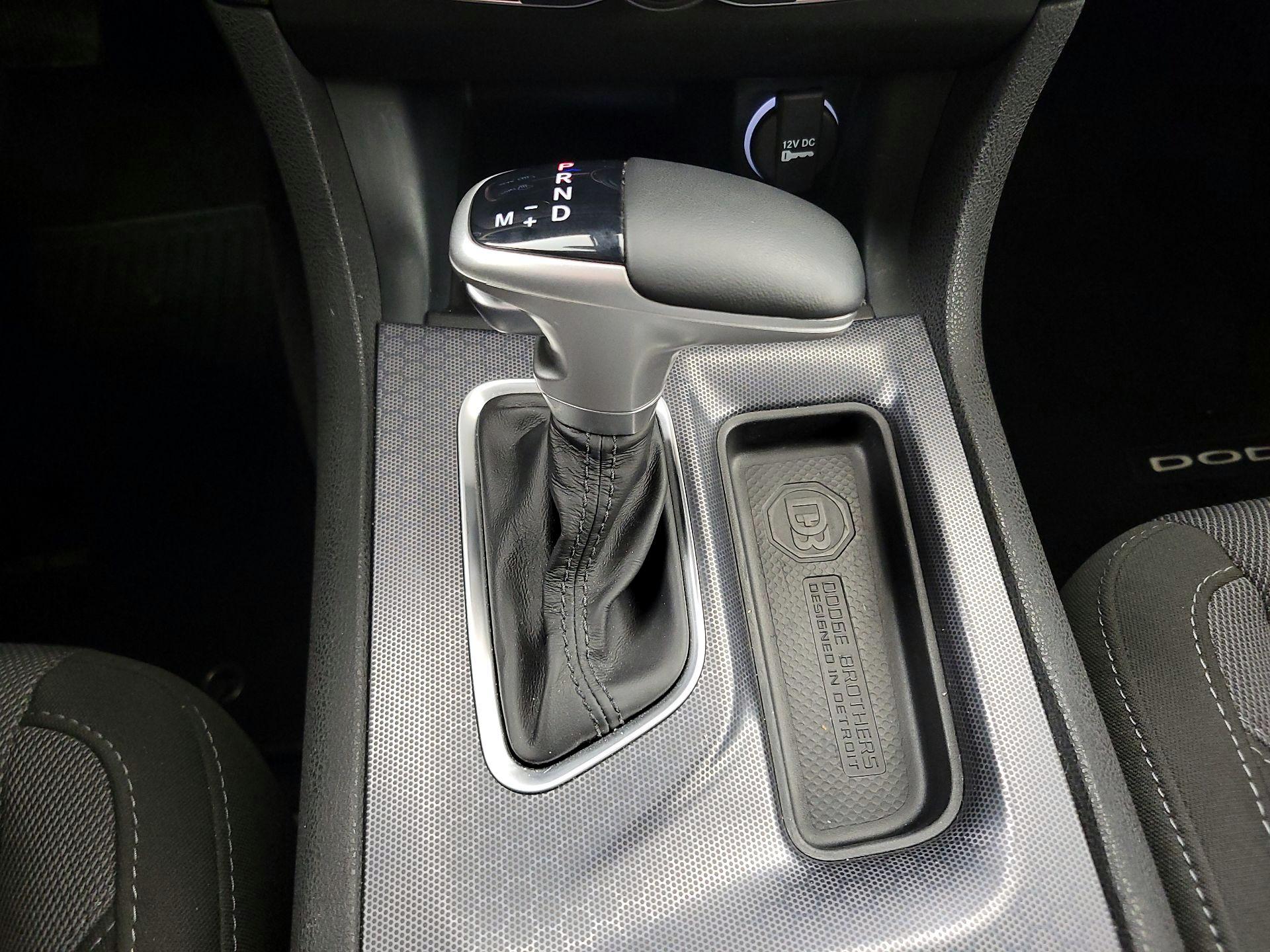 Thumbnail: 2016 Dodge Charger - 16