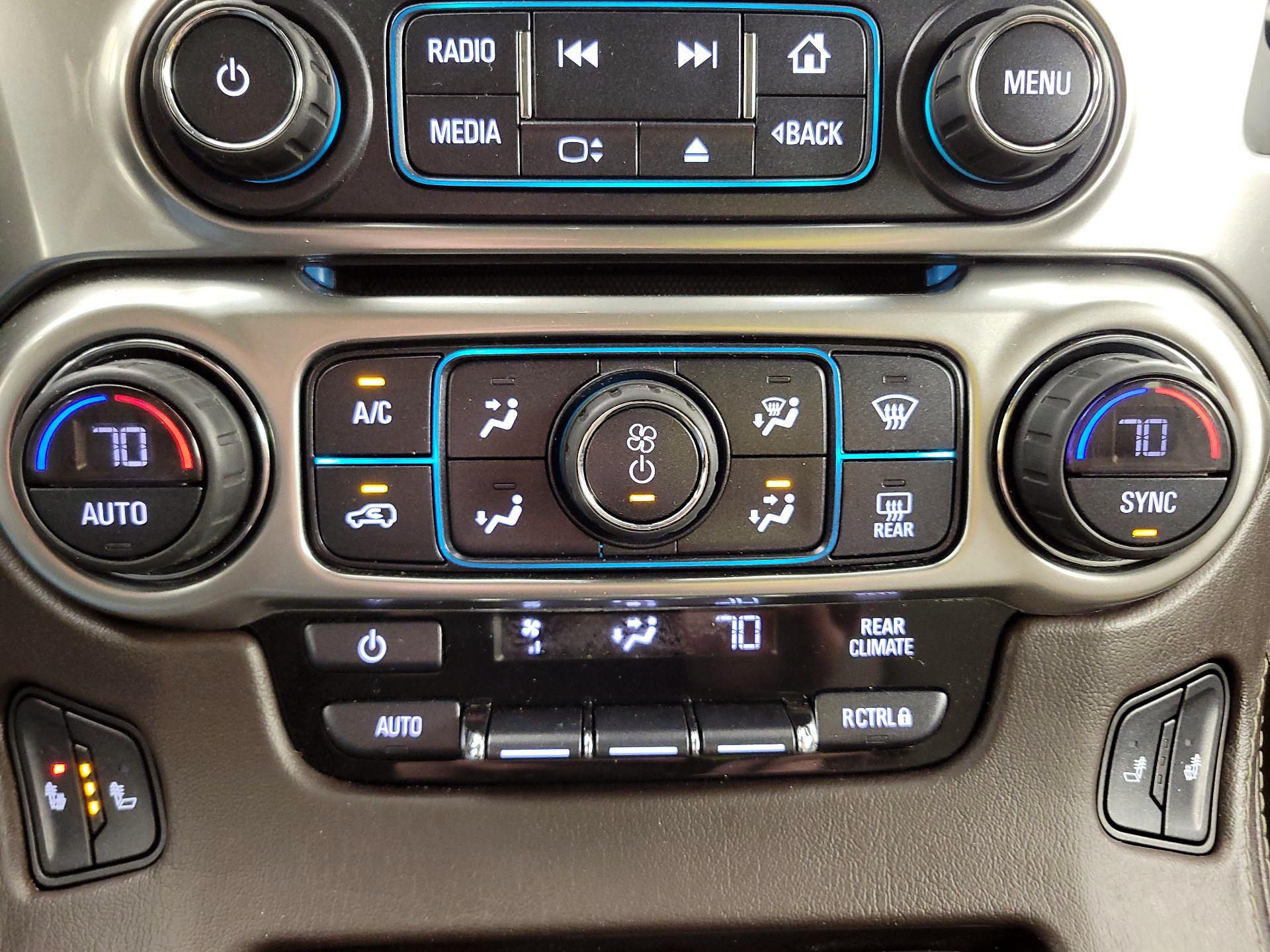 Thumbnail: 2020 Chevrolet Tahoe - 16