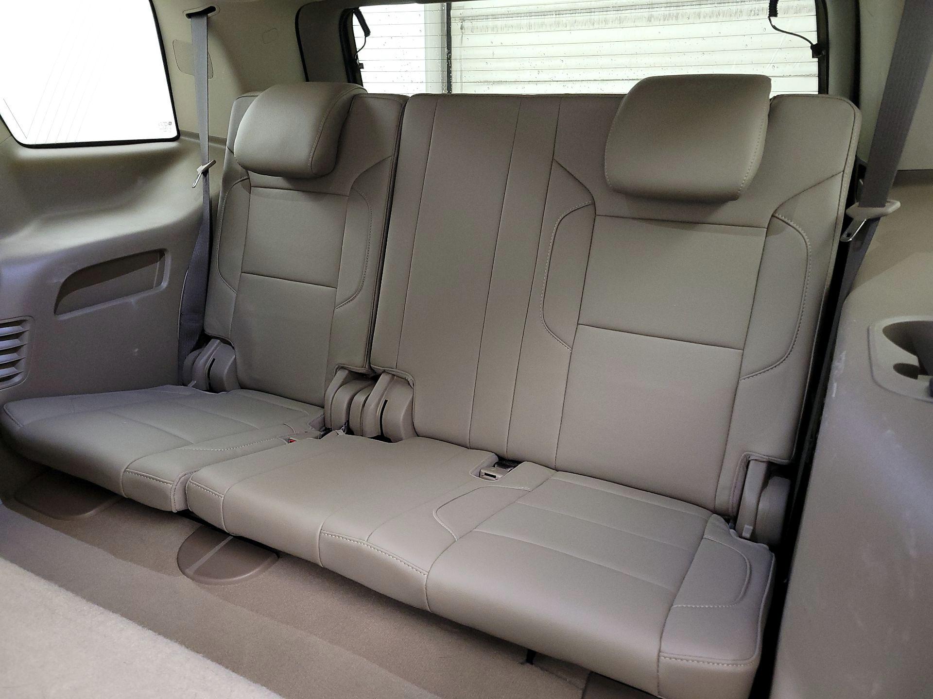 Thumbnail: 2020 Chevrolet Tahoe - 20