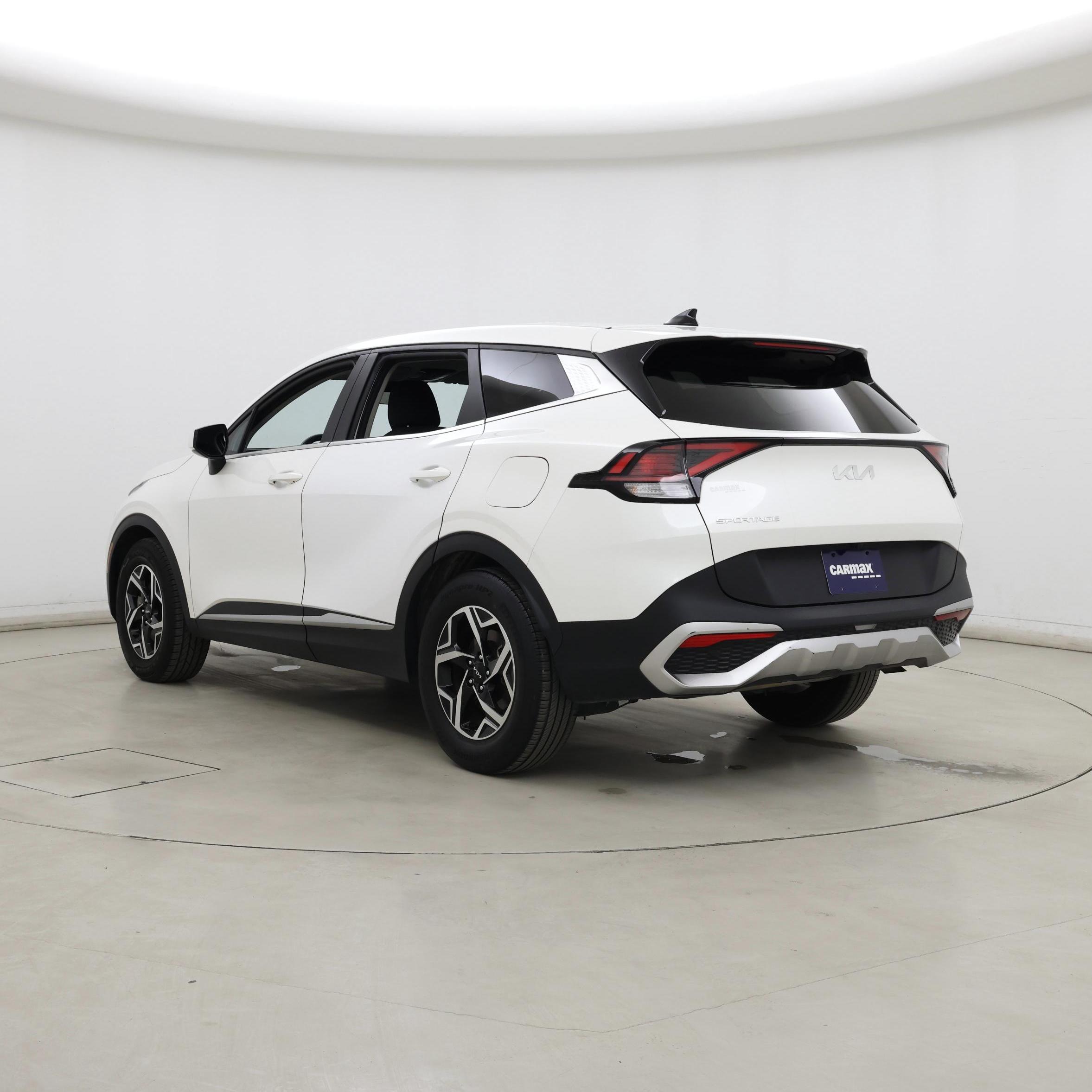 Thumbnail: 2023 Kia Sportage - 2