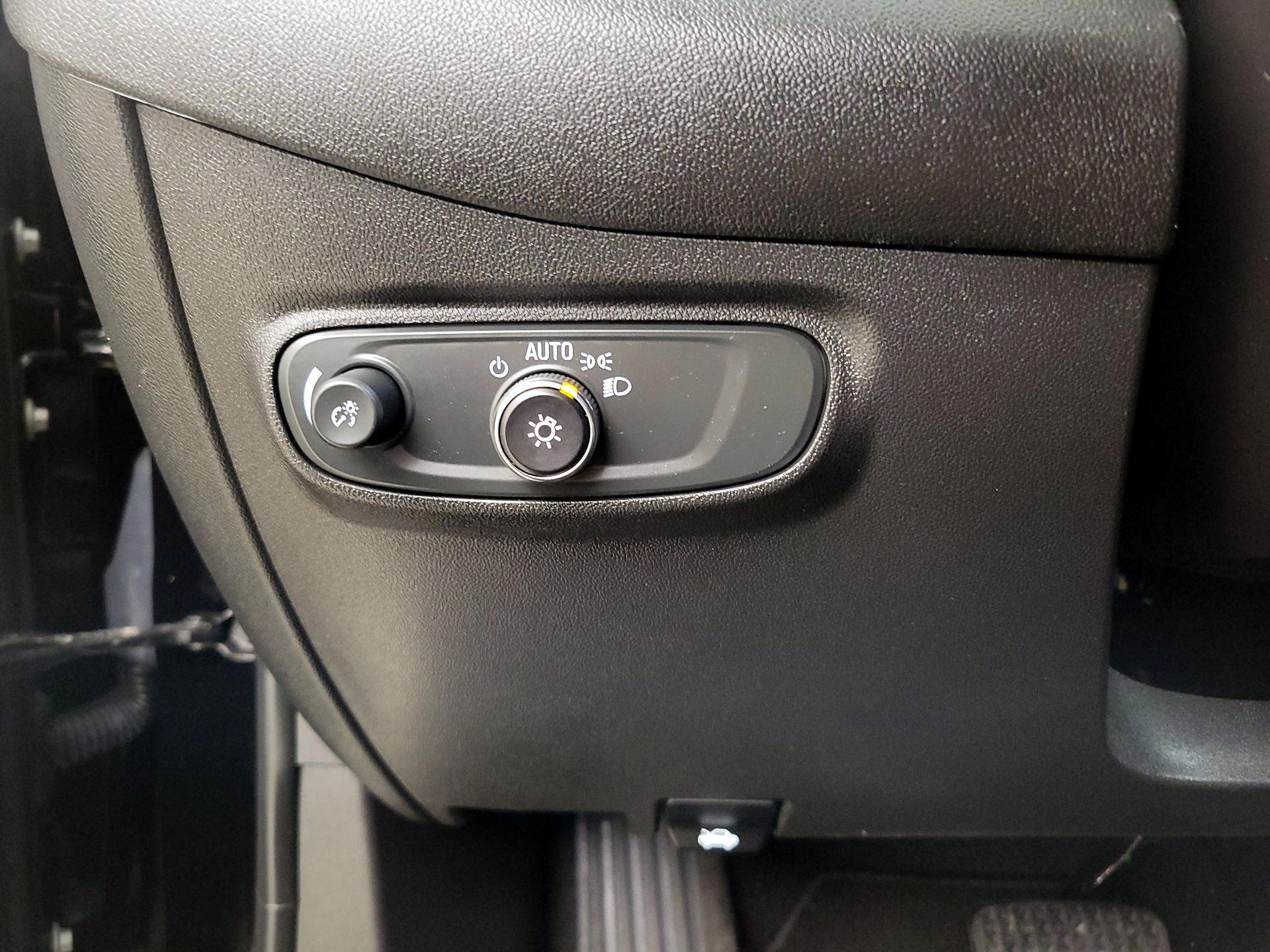 Thumbnail: 2023 Chevrolet Equinox - 13