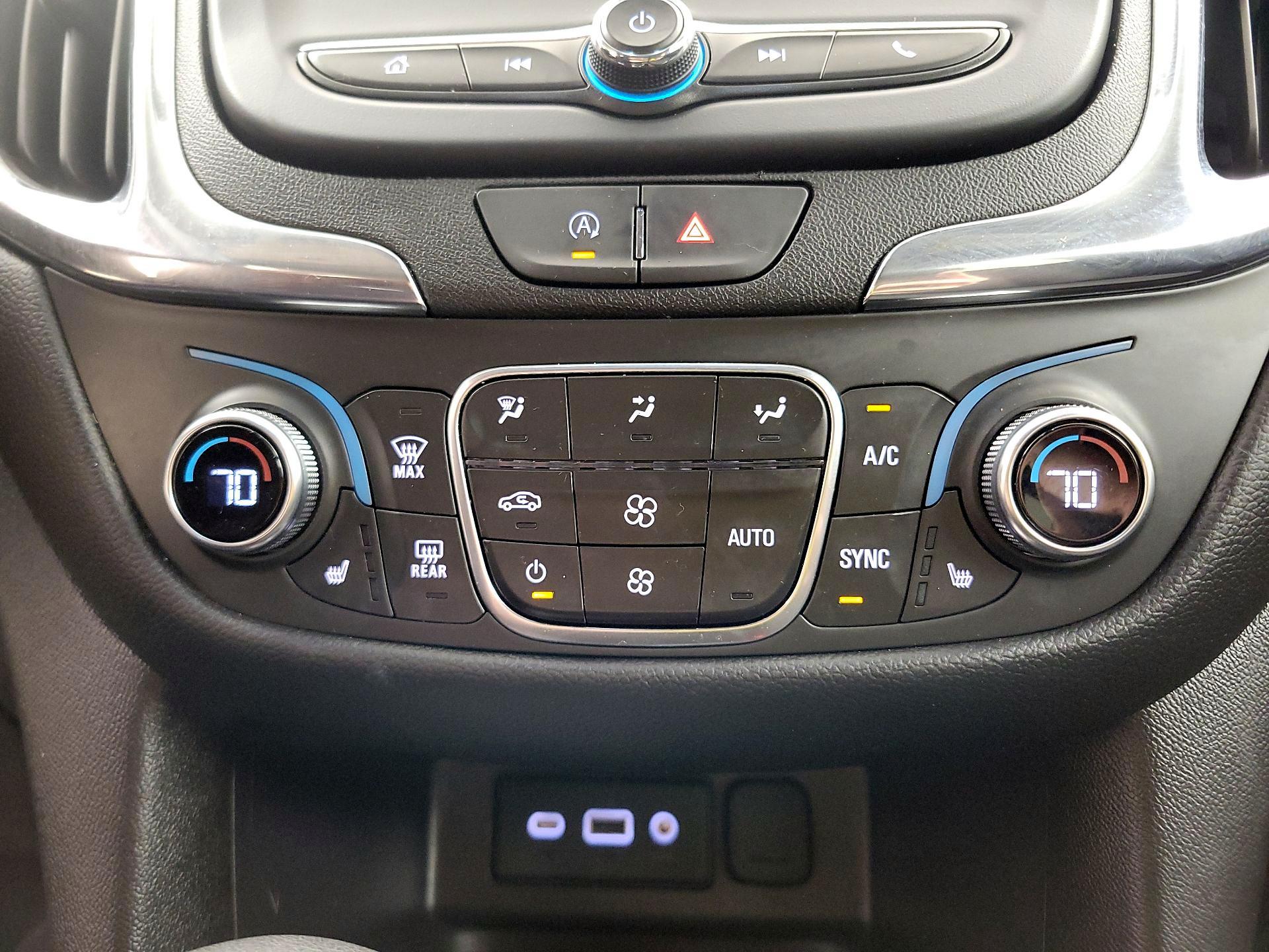 Thumbnail: 2023 Chevrolet Equinox - 16