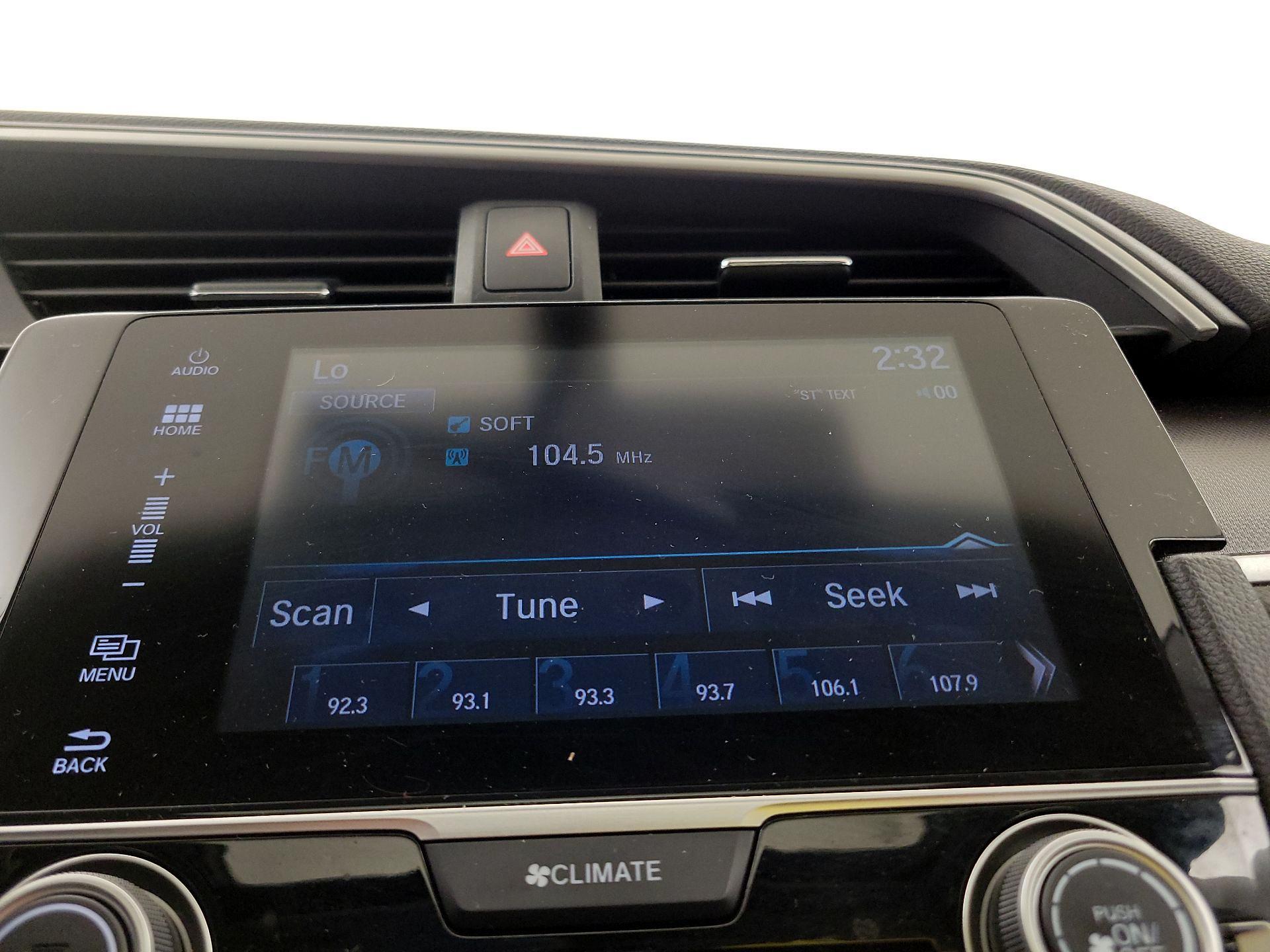 Thumbnail: 2016 Honda Civic - 15