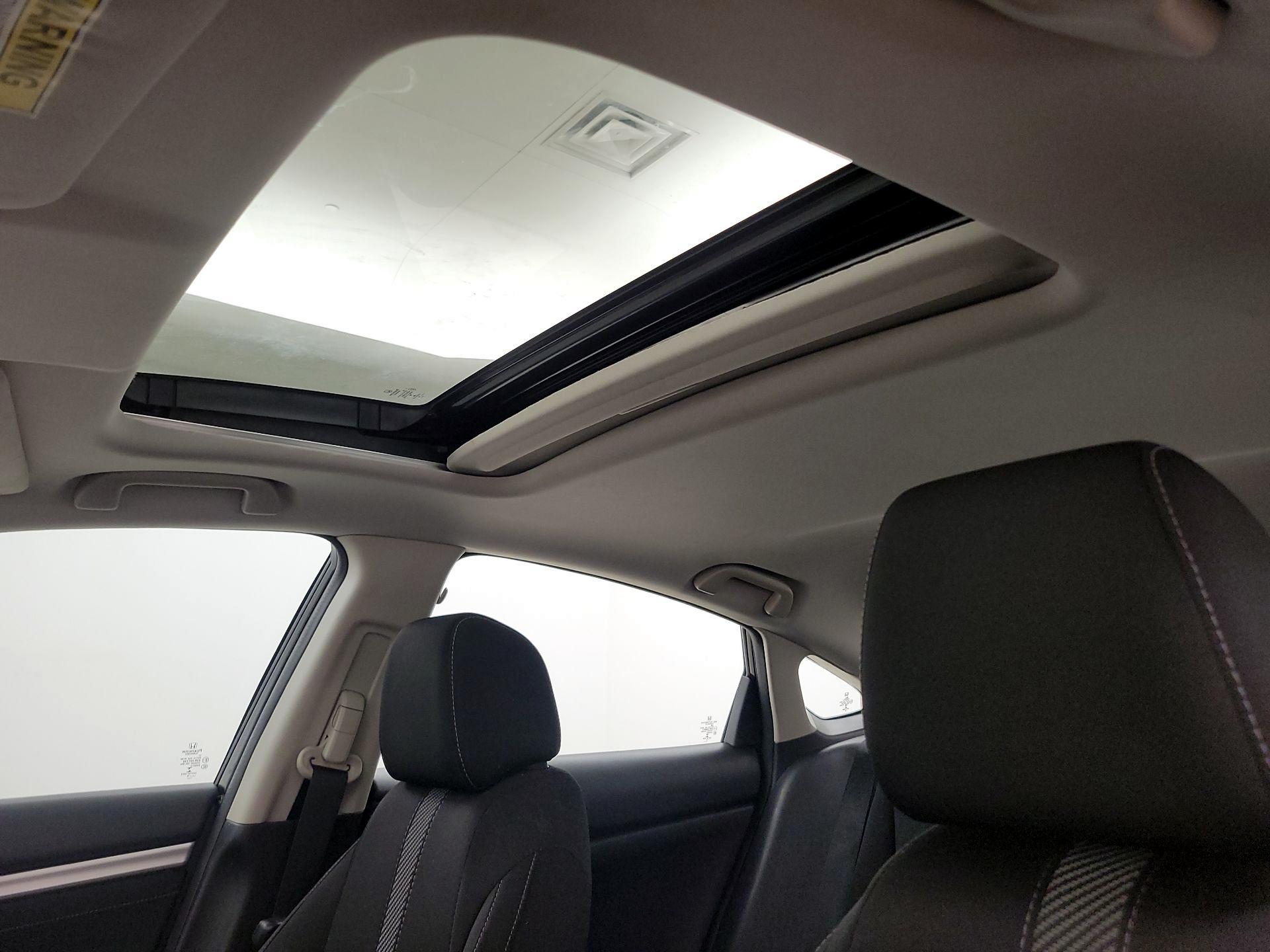 Thumbnail: 2016 Honda Civic - 19