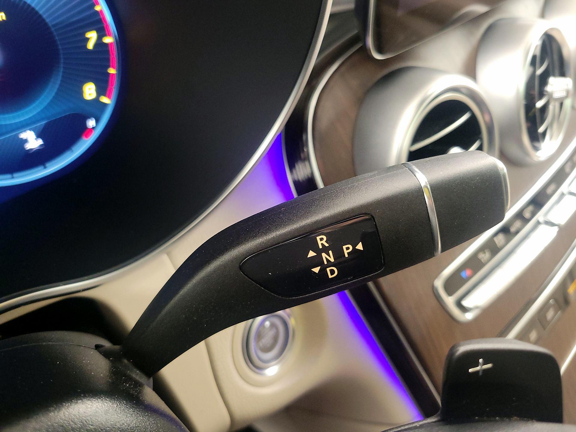 Thumbnail: 2022 Mercedes-Benz GLC - 18