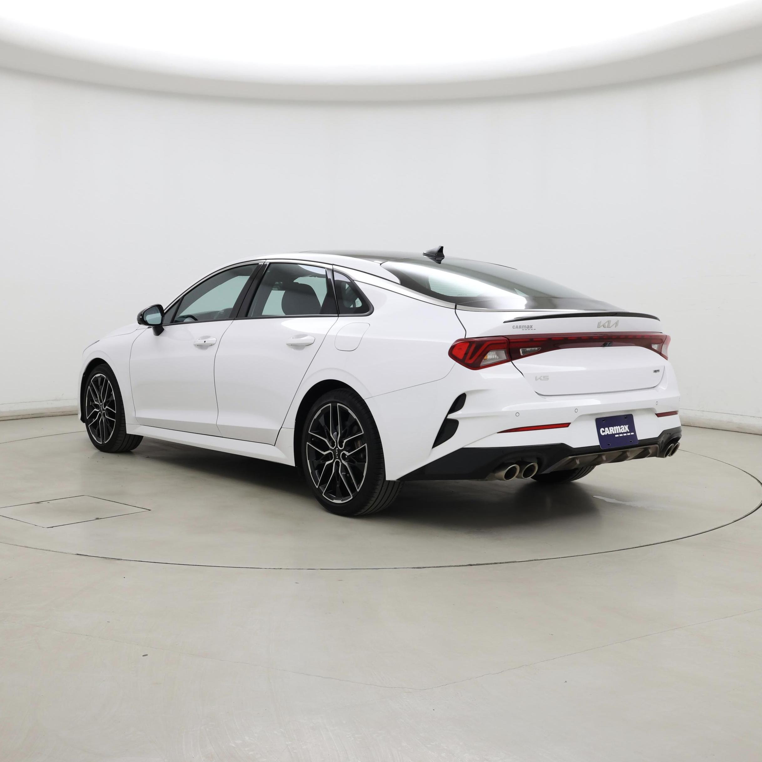 Thumbnail: 2023 Kia K5 - 2