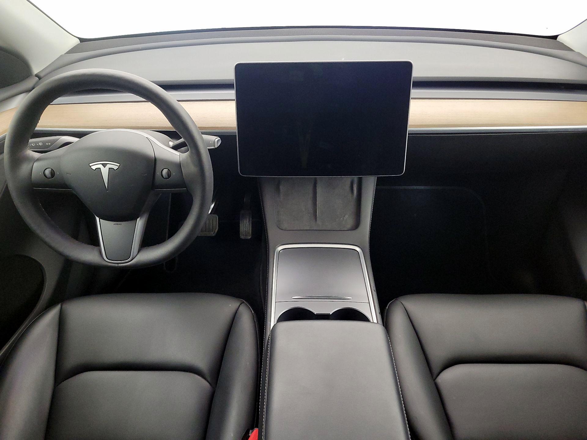 Thumbnail: 2022 Tesla Model Y - 9