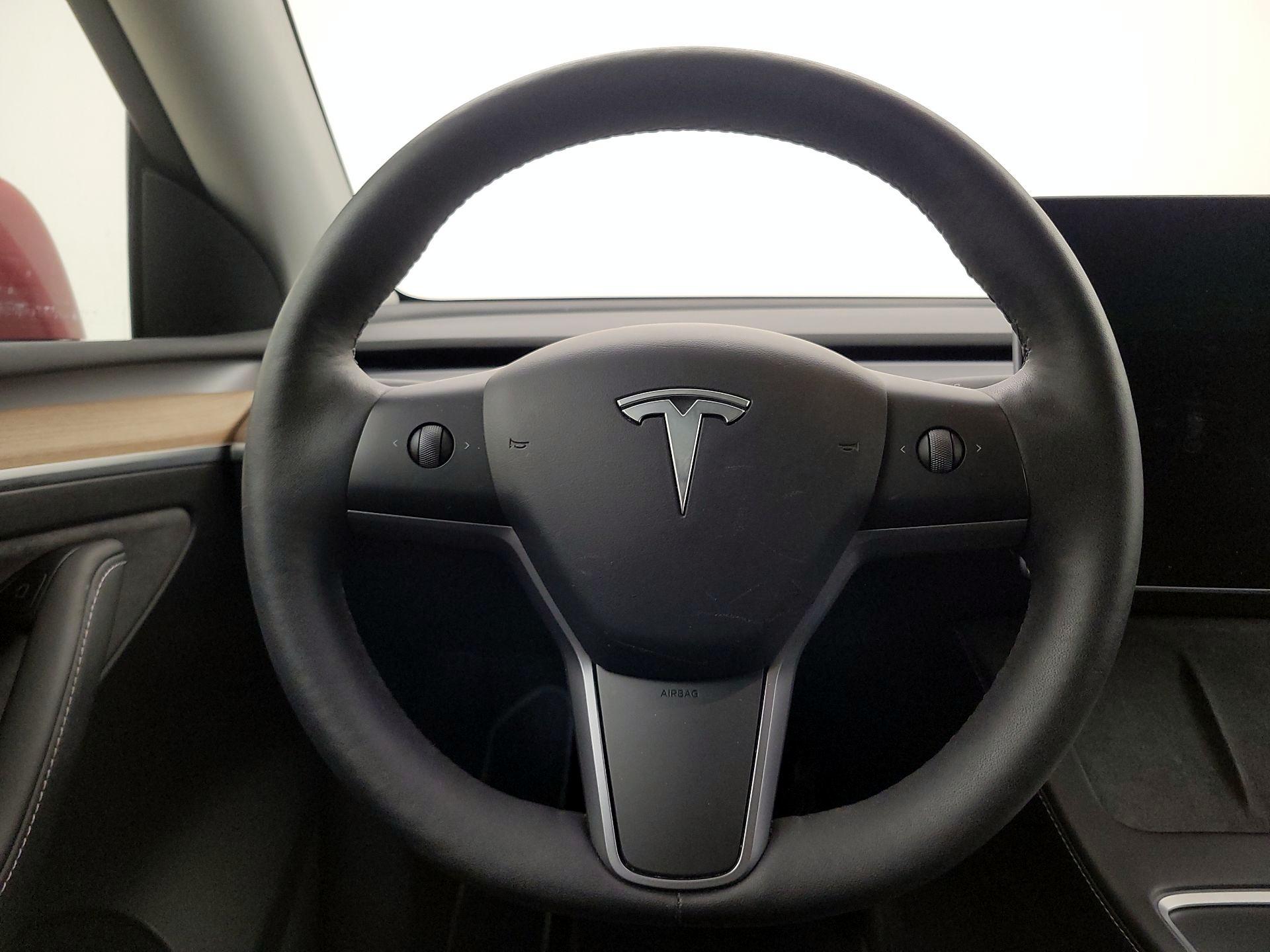 Thumbnail: 2022 Tesla Model Y - 10