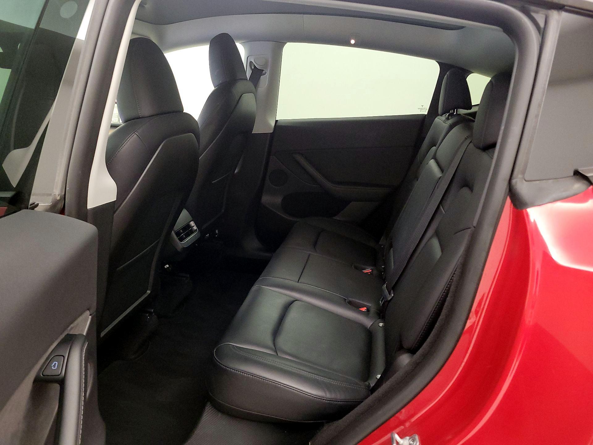 Thumbnail: 2022 Tesla Model Y - 19