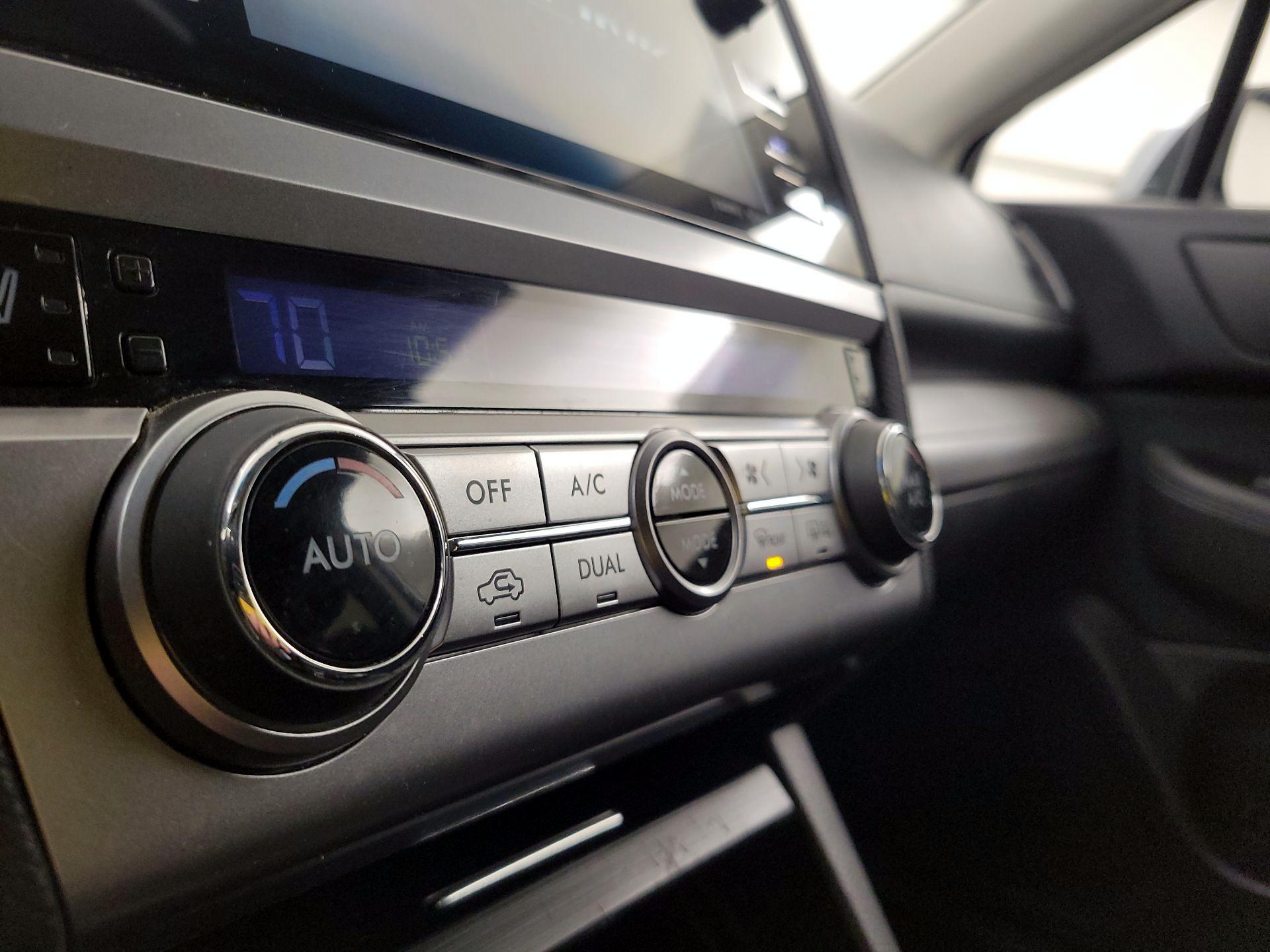 Thumbnail: 2015 Subaru Outback - 16