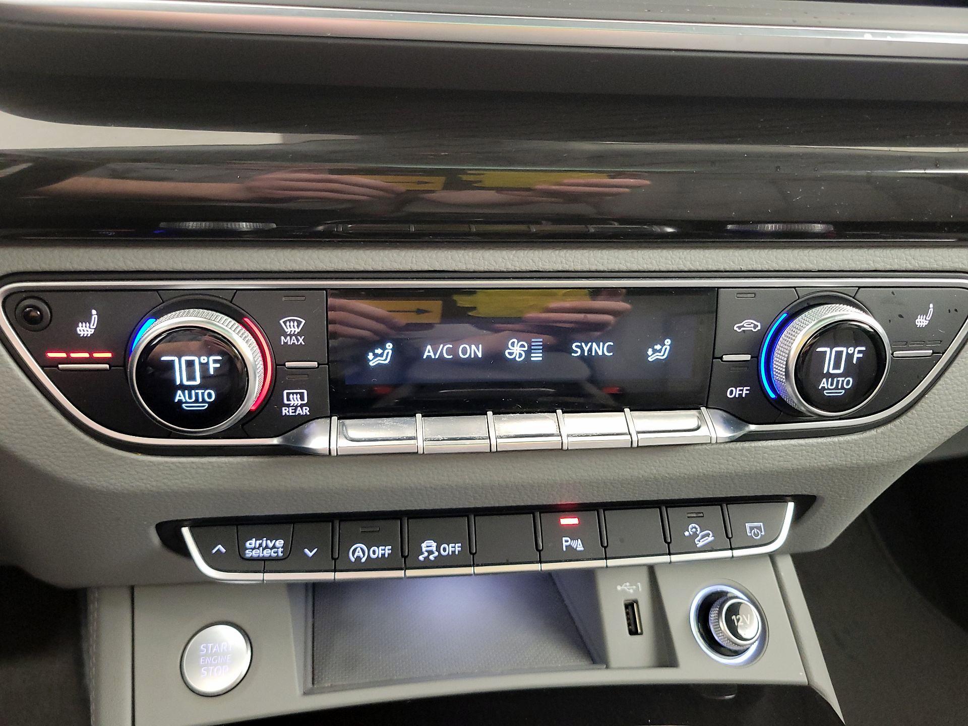 Thumbnail: 2020 Audi Q5 - 17