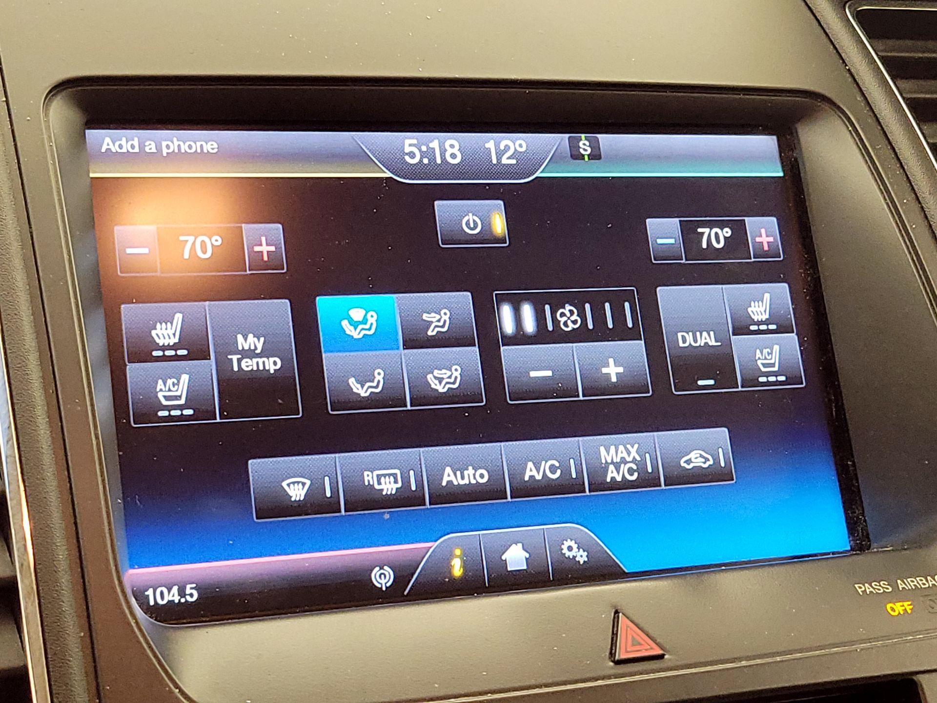 Thumbnail: 2014 Ford Taurus - 17