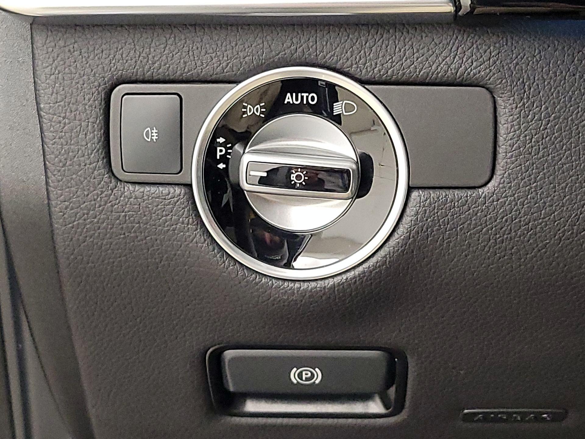 Thumbnail: 2018 Mercedes-Benz GLE - 13