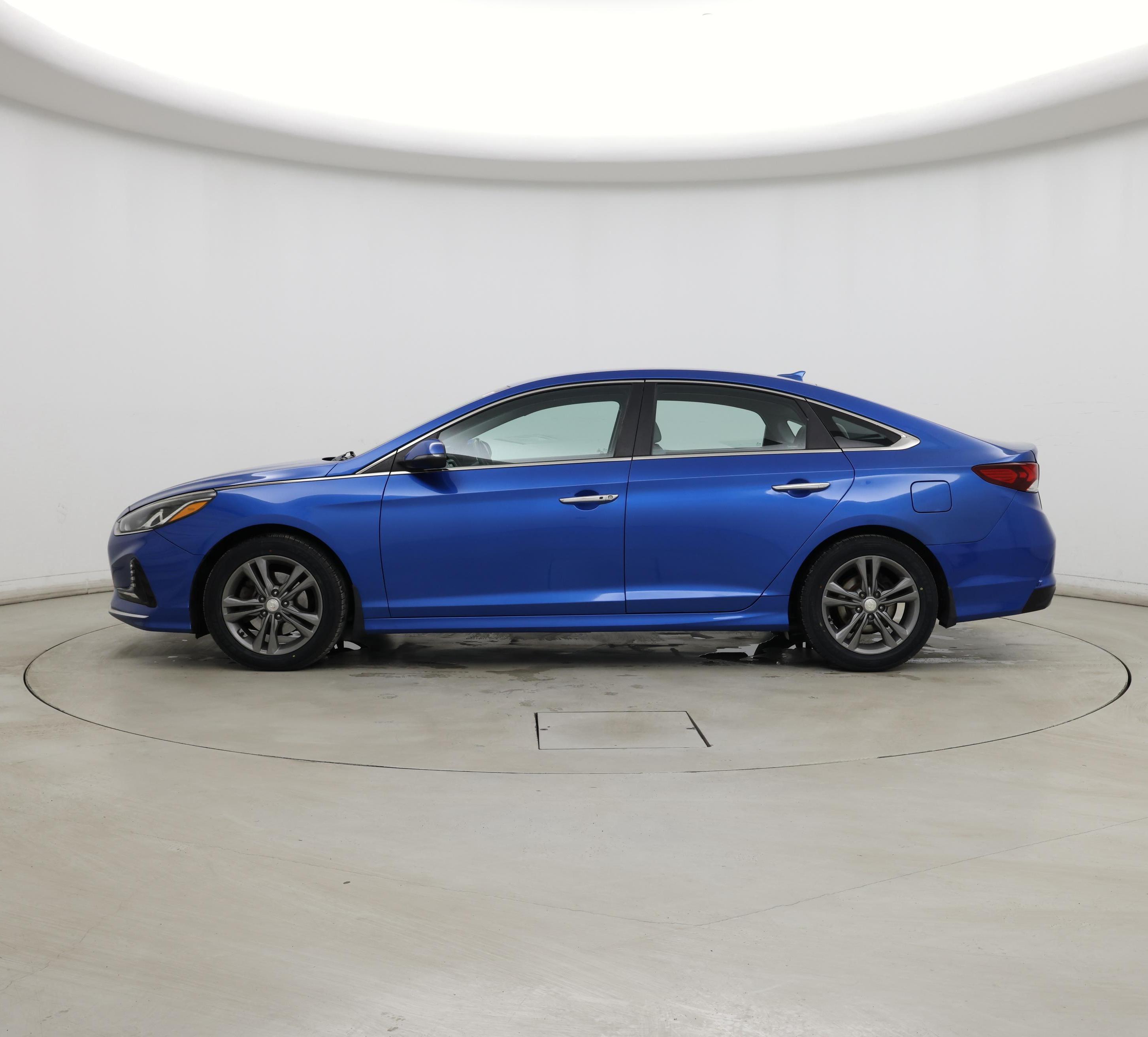 Thumbnail: 2018 Hyundai Sonata - 3