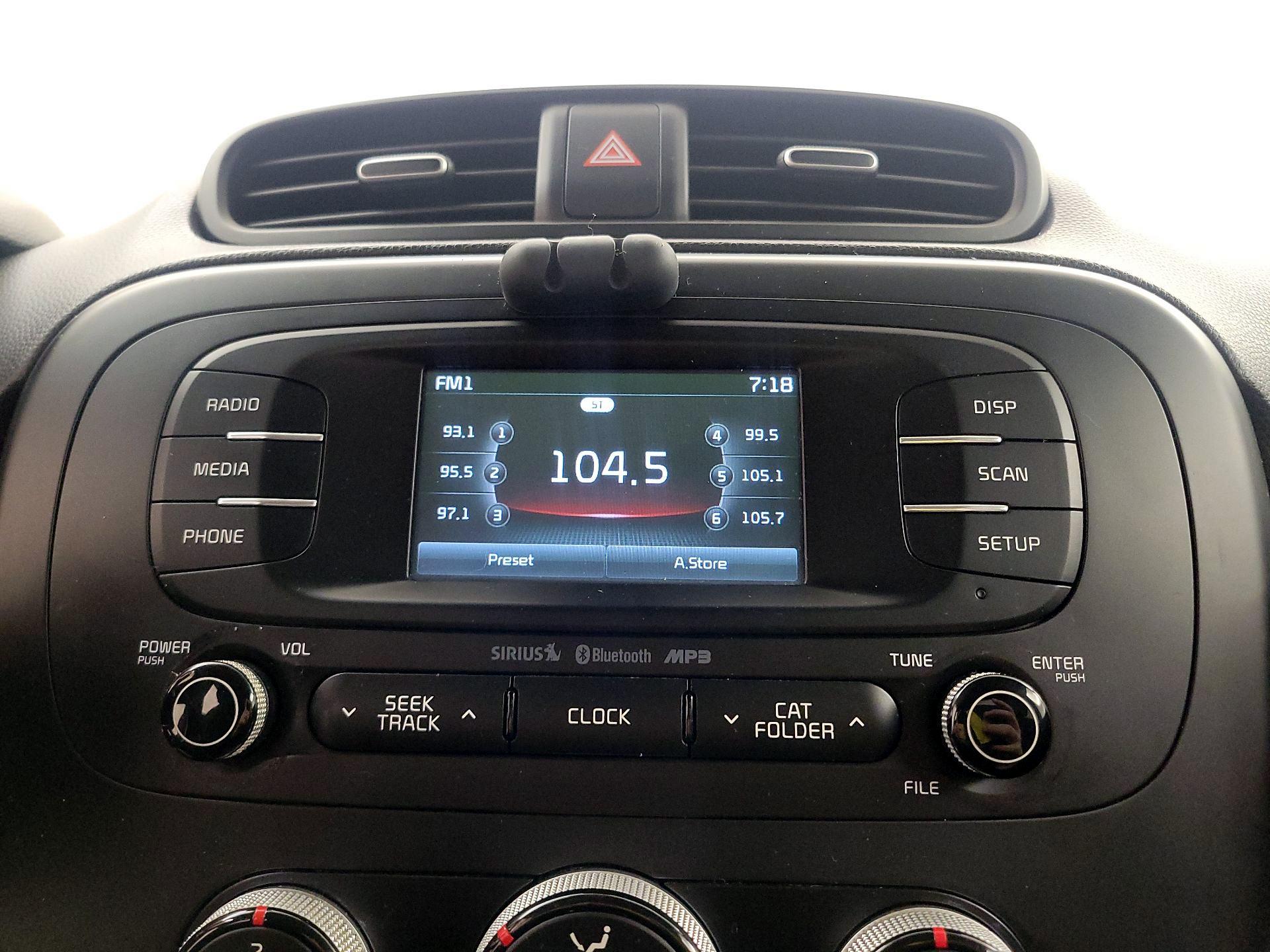 Thumbnail: 2016 Kia Soul - 15