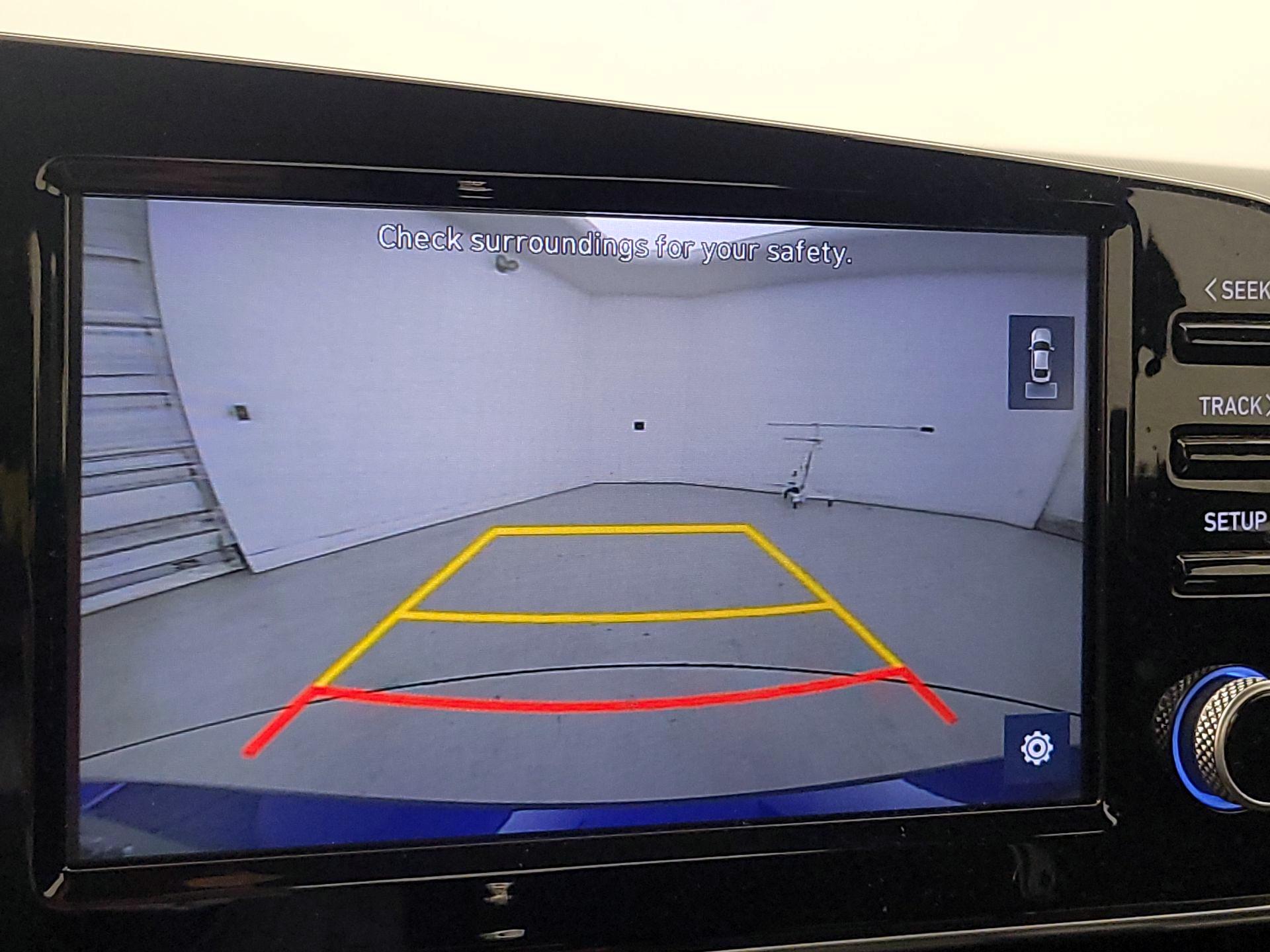 Thumbnail: 2021 Hyundai Elantra - 14