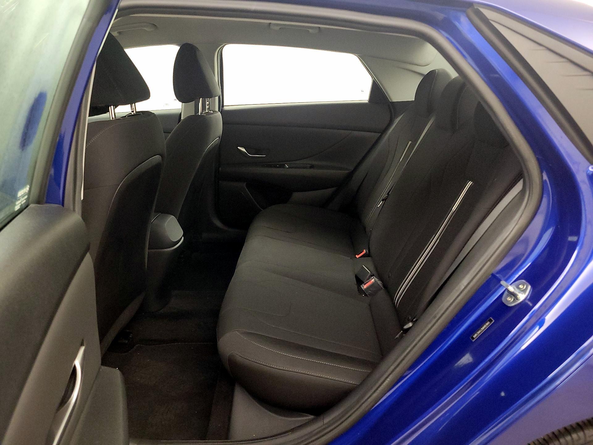 Thumbnail: 2021 Hyundai Elantra - 19