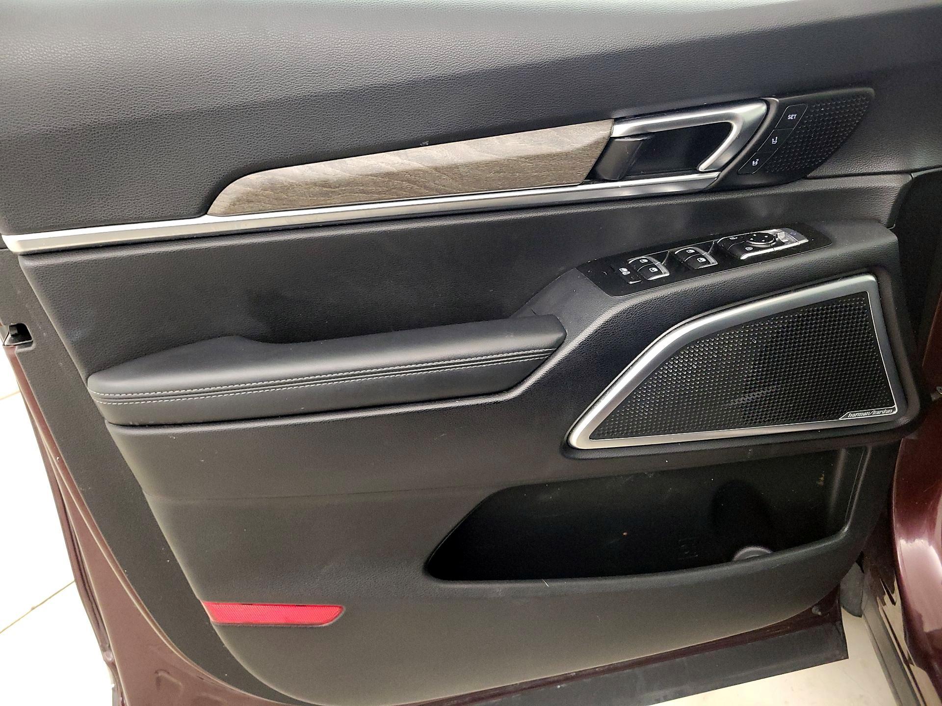 Thumbnail: 2022 Kia Telluride - 12