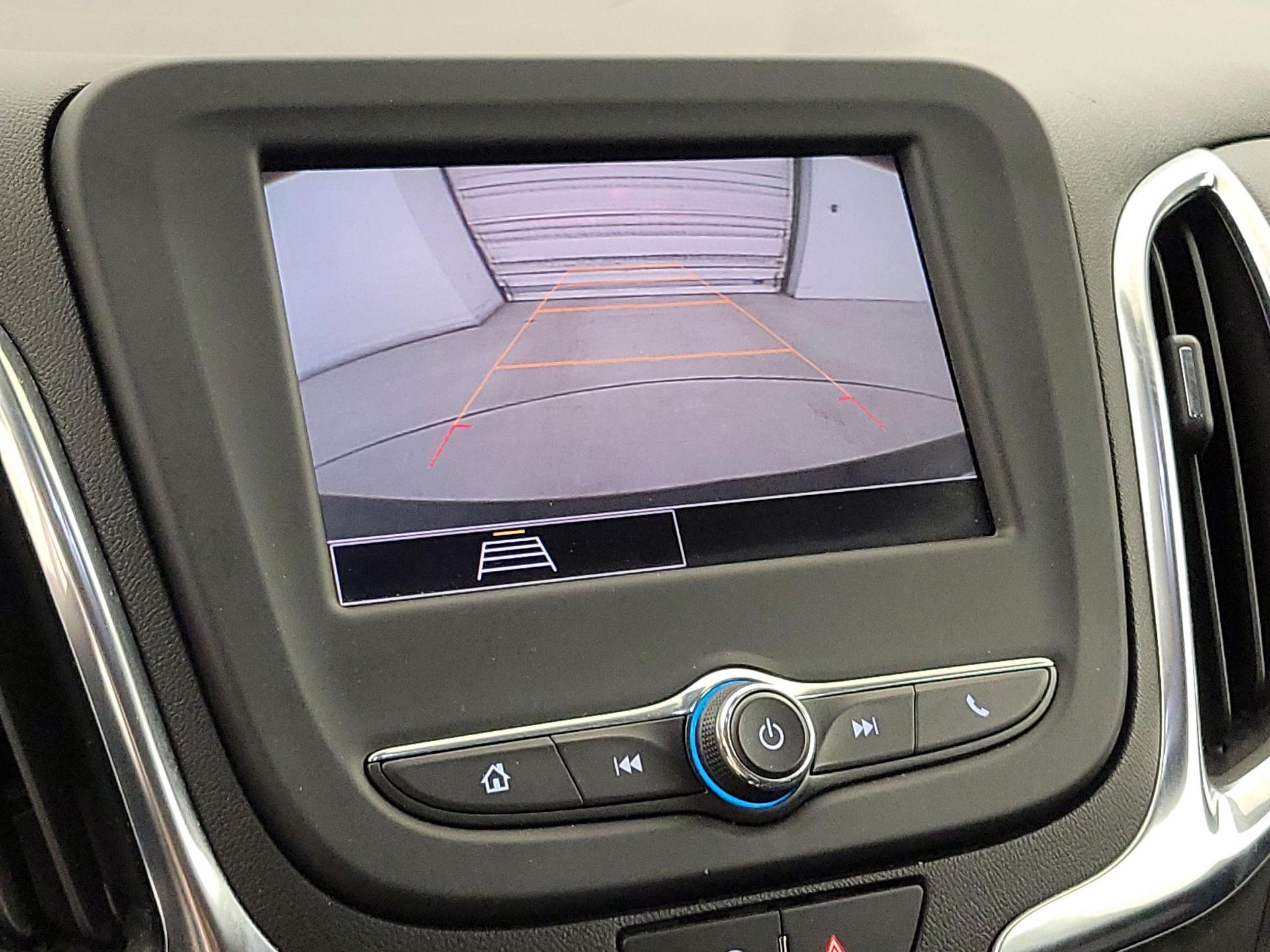 Thumbnail: 2022 Chevrolet Equinox - 14