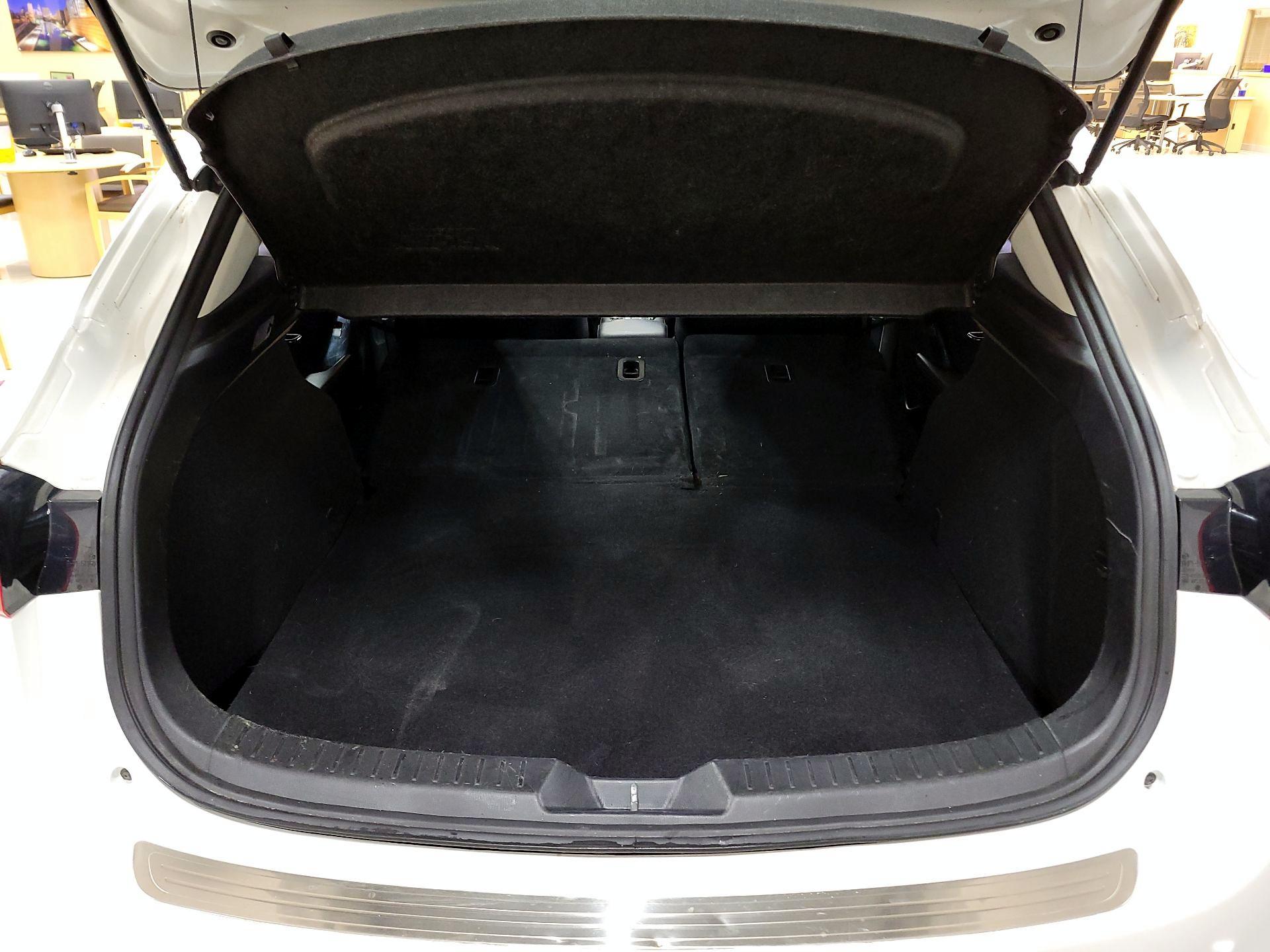 Thumbnail: 2017 Mazda Mazda3 - 20