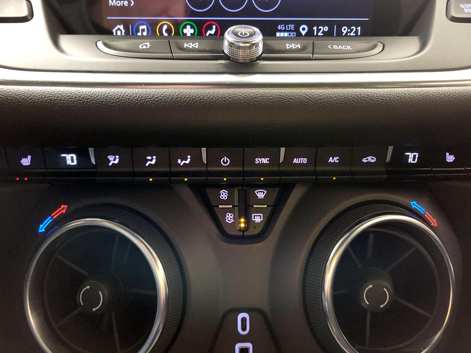 Thumbnail: 2022 Chevrolet Blazer - 17