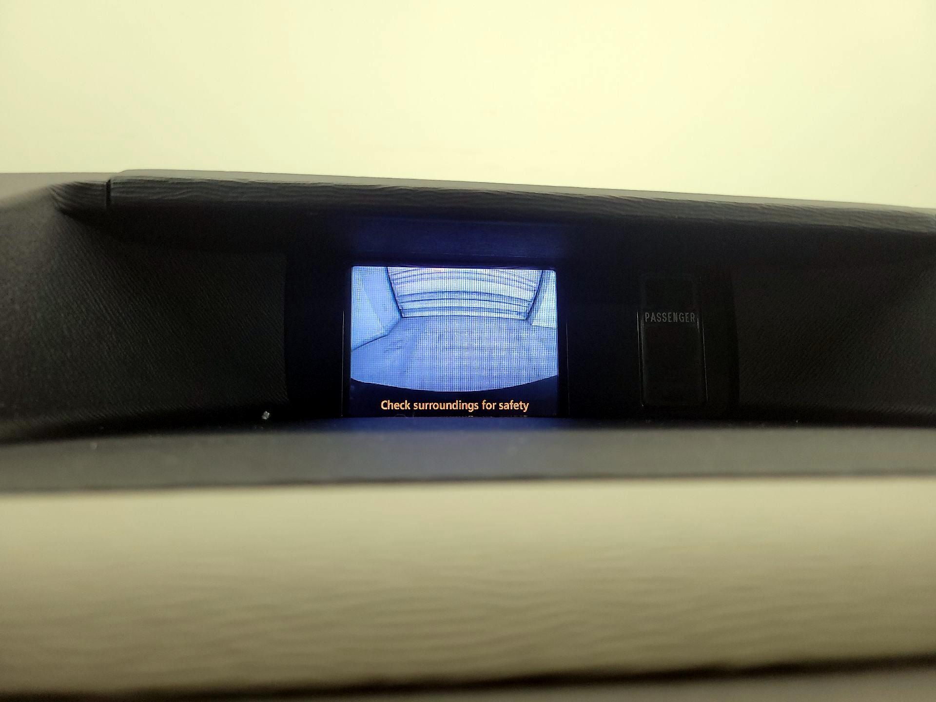 Thumbnail: 2014 Toyota Sienna - 14