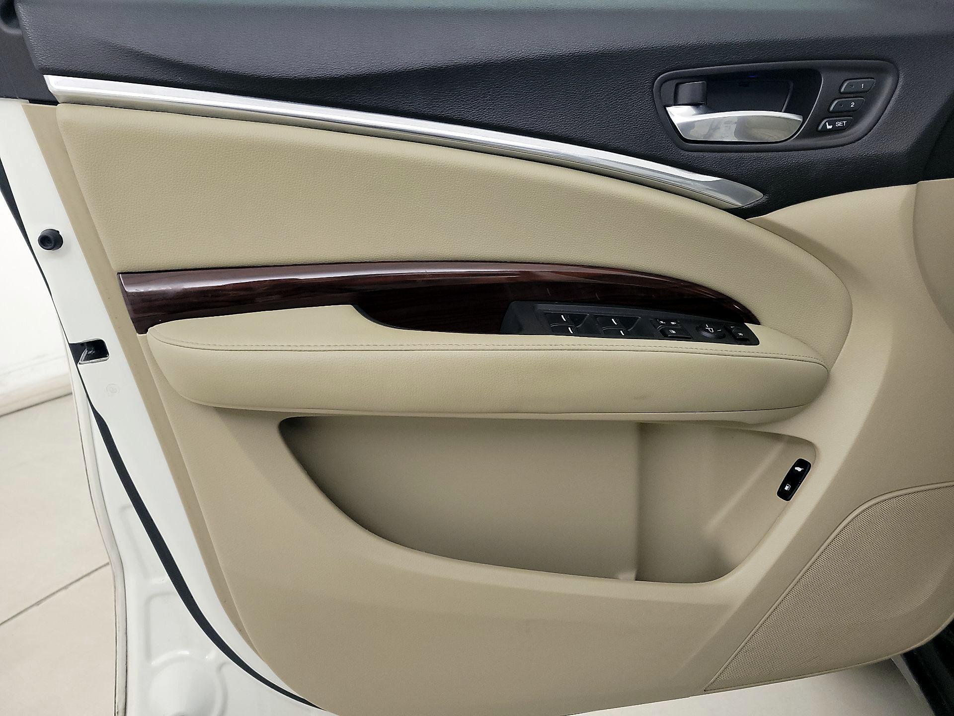 Thumbnail: 2016 Acura MDX - 12