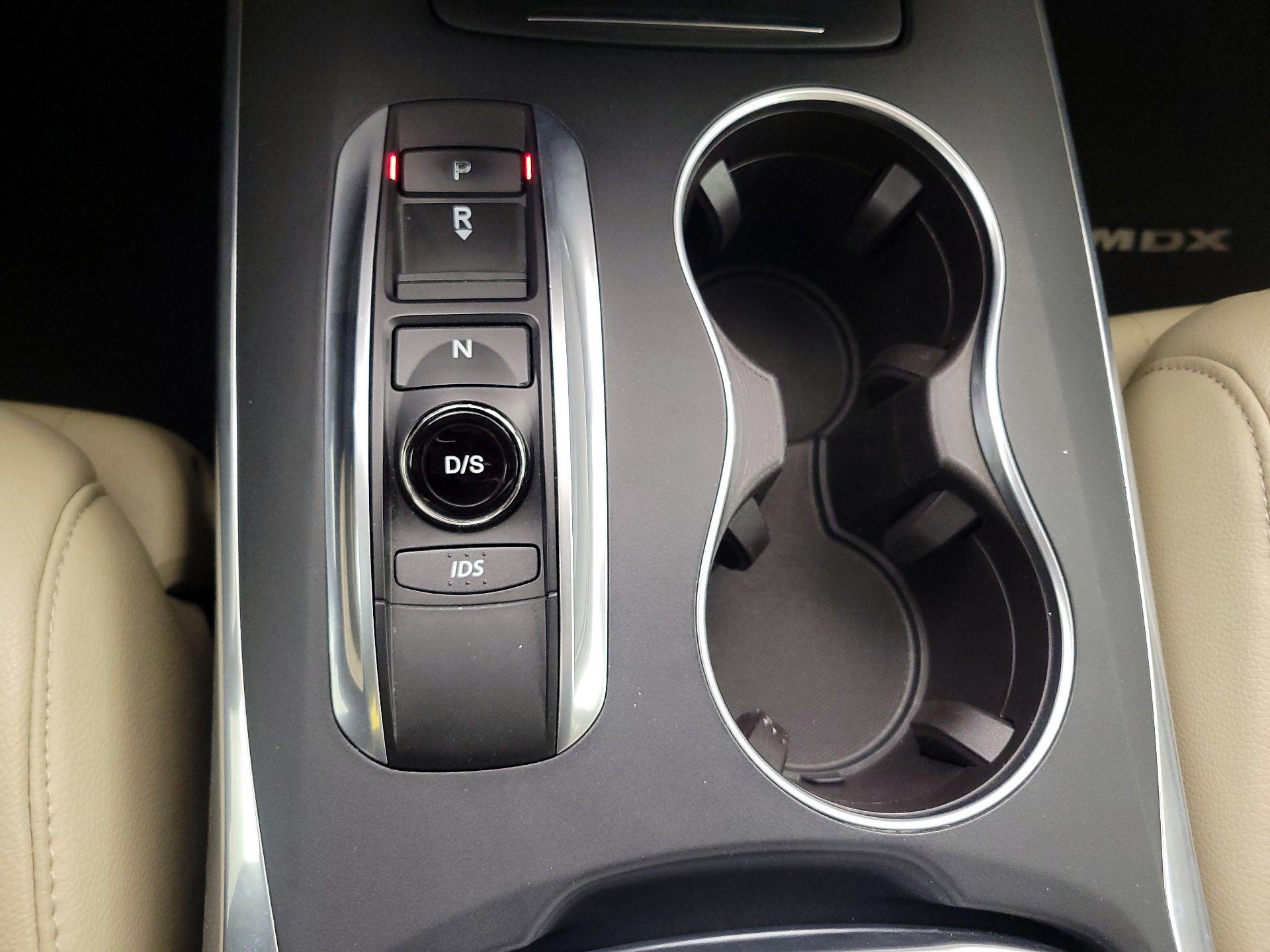 Thumbnail: 2016 Acura MDX - 18