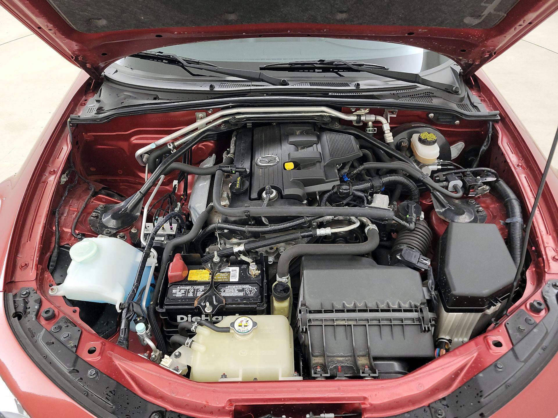 Thumbnail: 2015 Mazda MX-5 Miata - 18