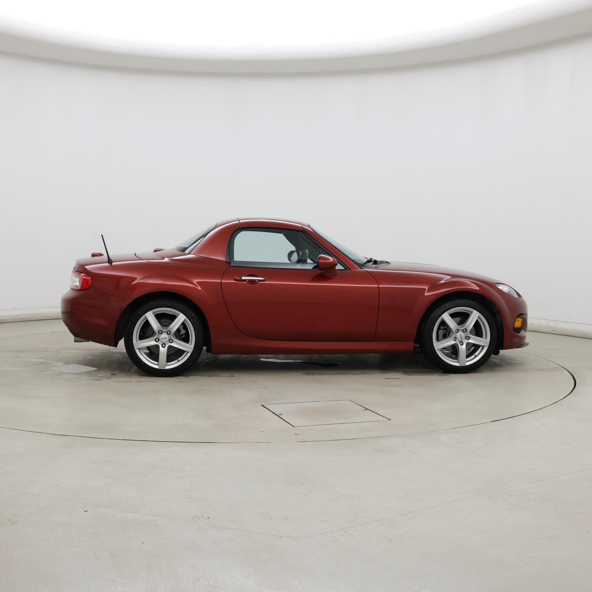 Thumbnail: 2015 Mazda MX-5 Miata - 7