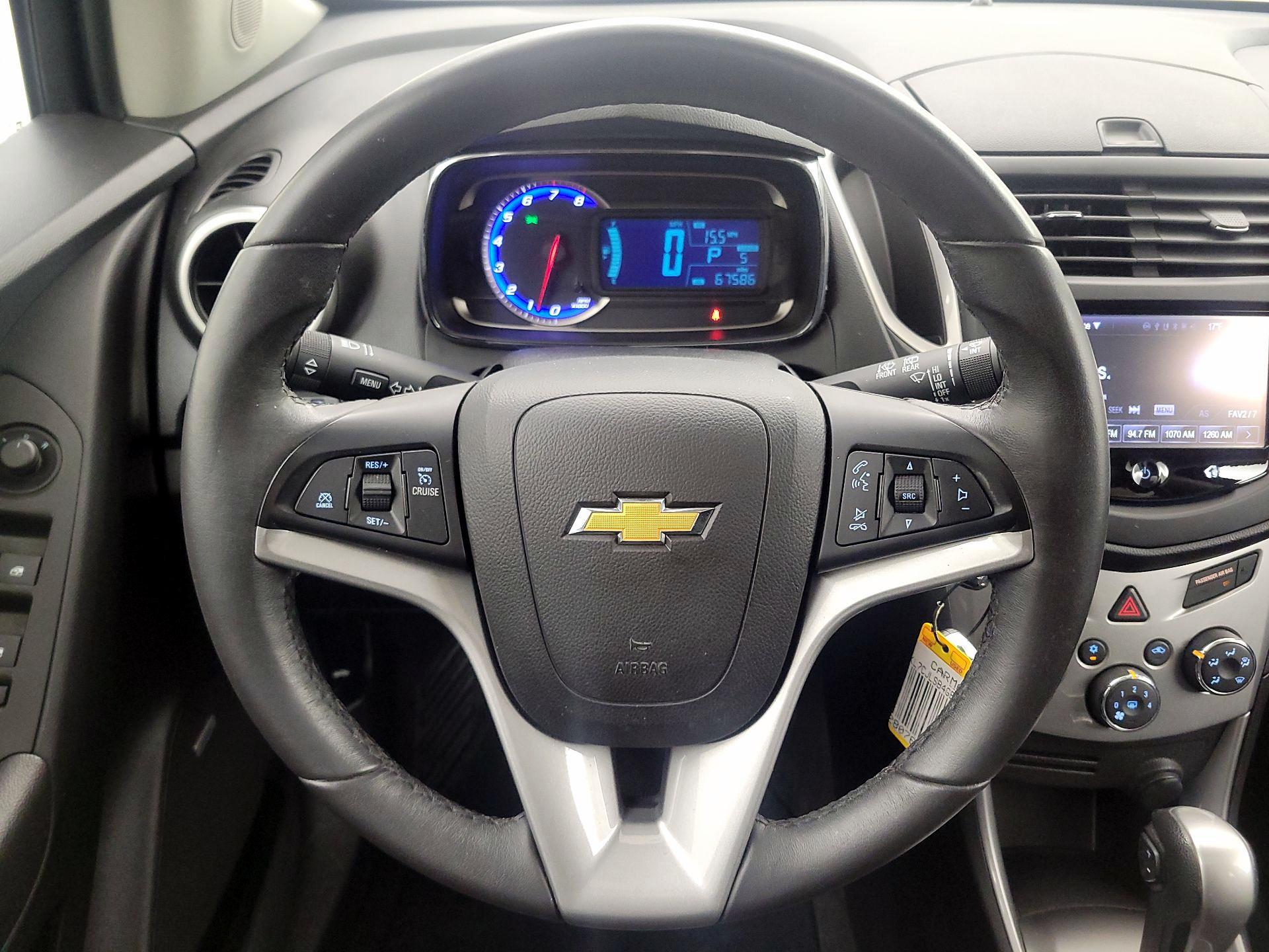 Thumbnail: 2016 Chevrolet Trax - 10