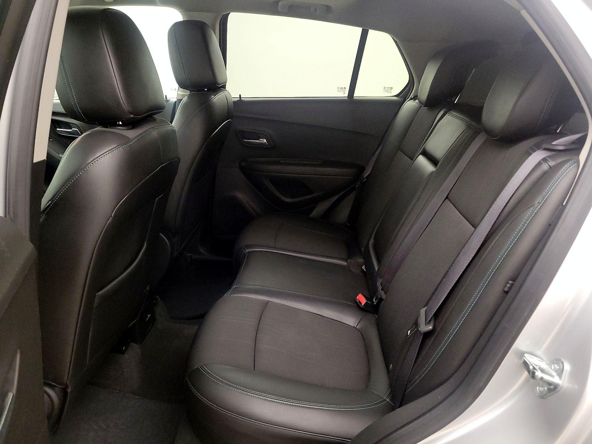 Thumbnail: 2016 Chevrolet Trax - 19