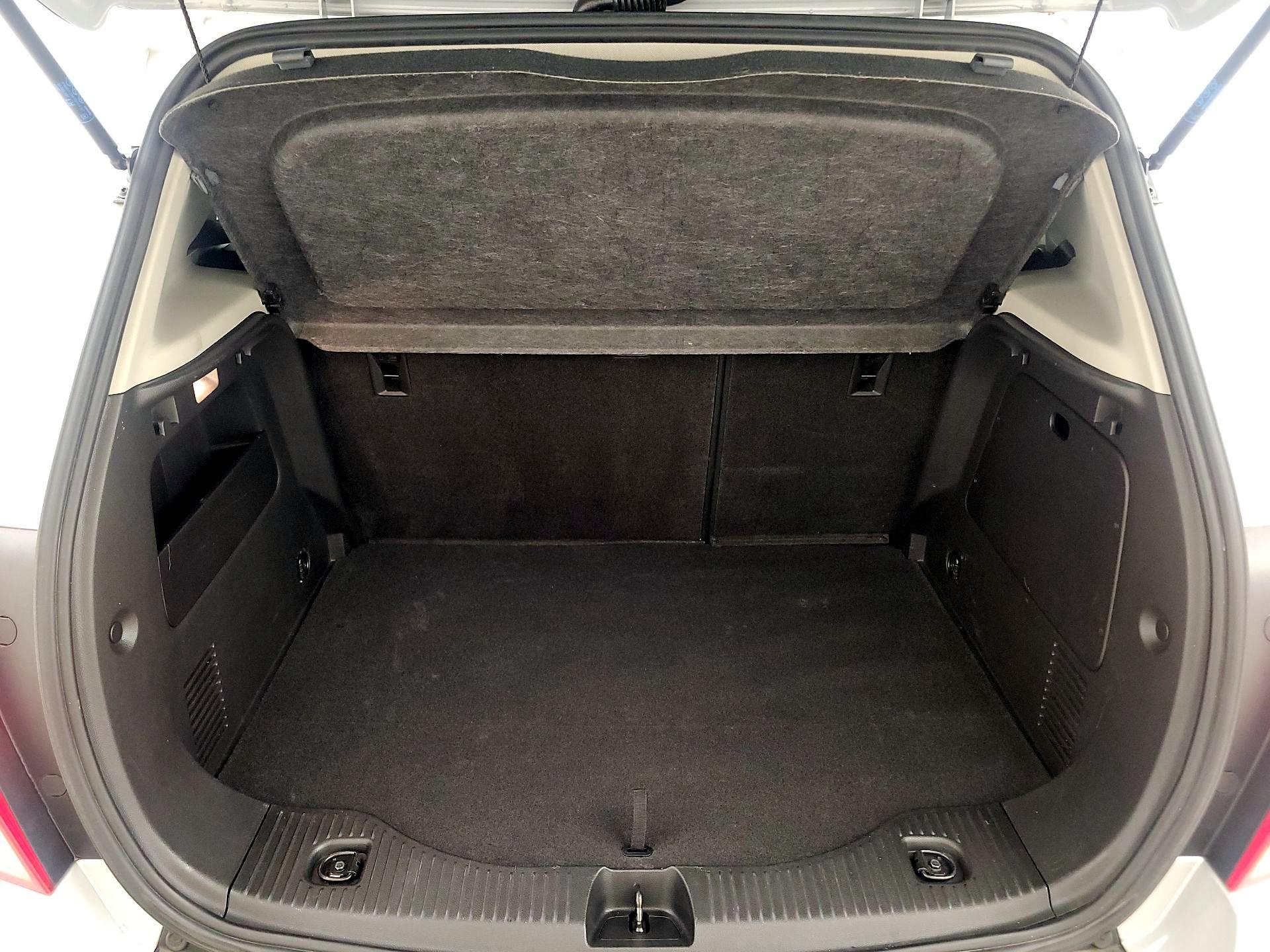 Thumbnail: 2016 Chevrolet Trax - 20