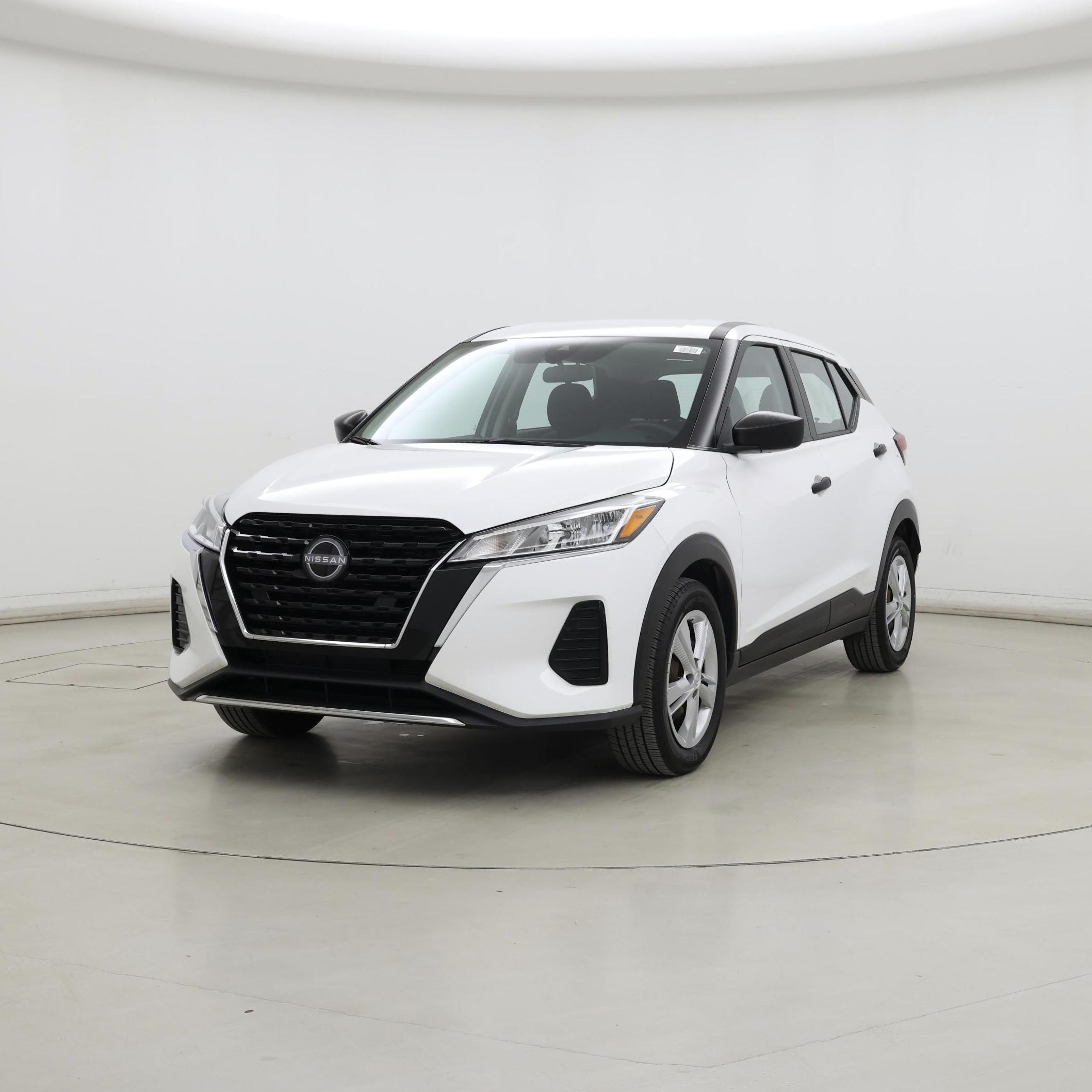 Thumbnail: 2022 Nissan Kicks - 4