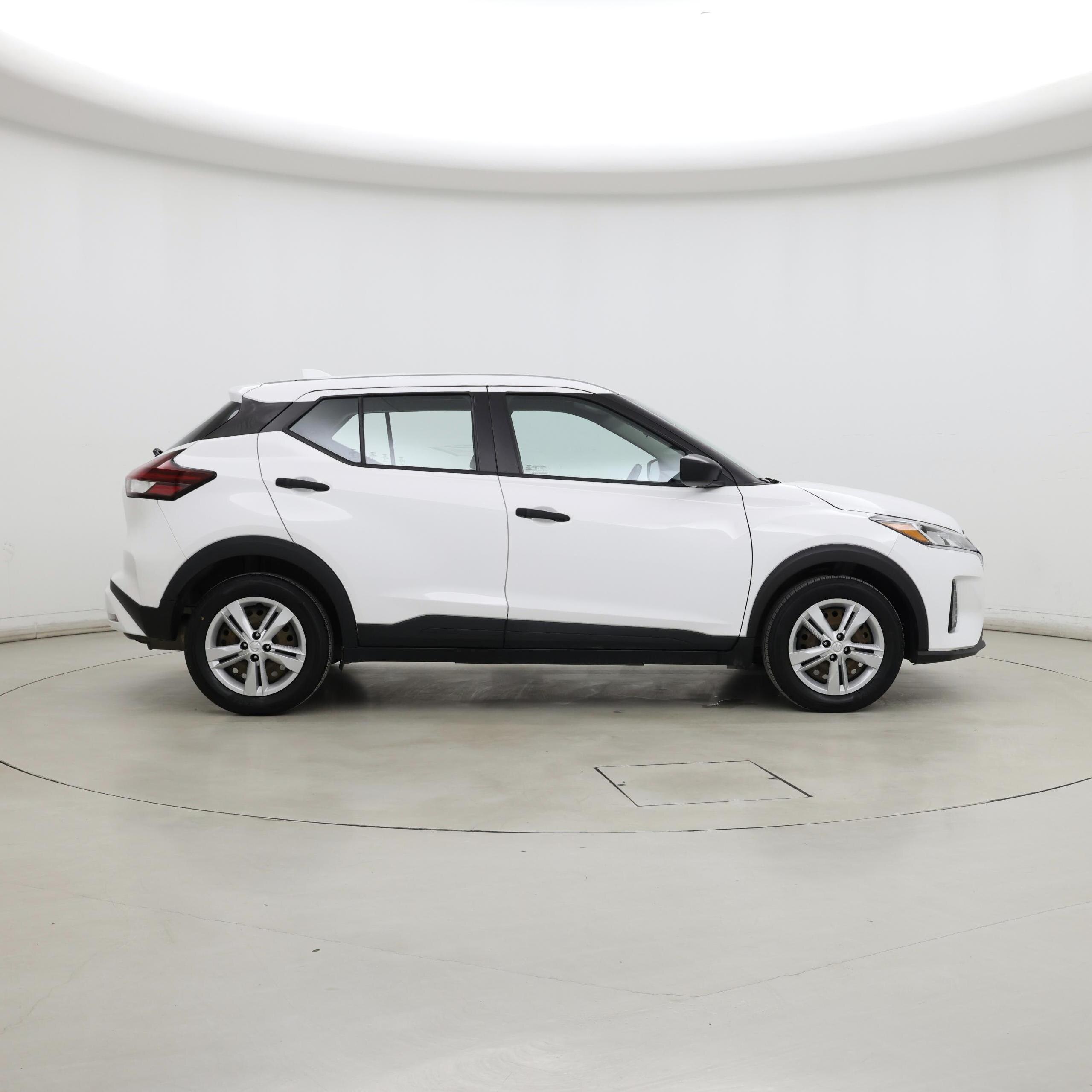 Thumbnail: 2022 Nissan Kicks - 7