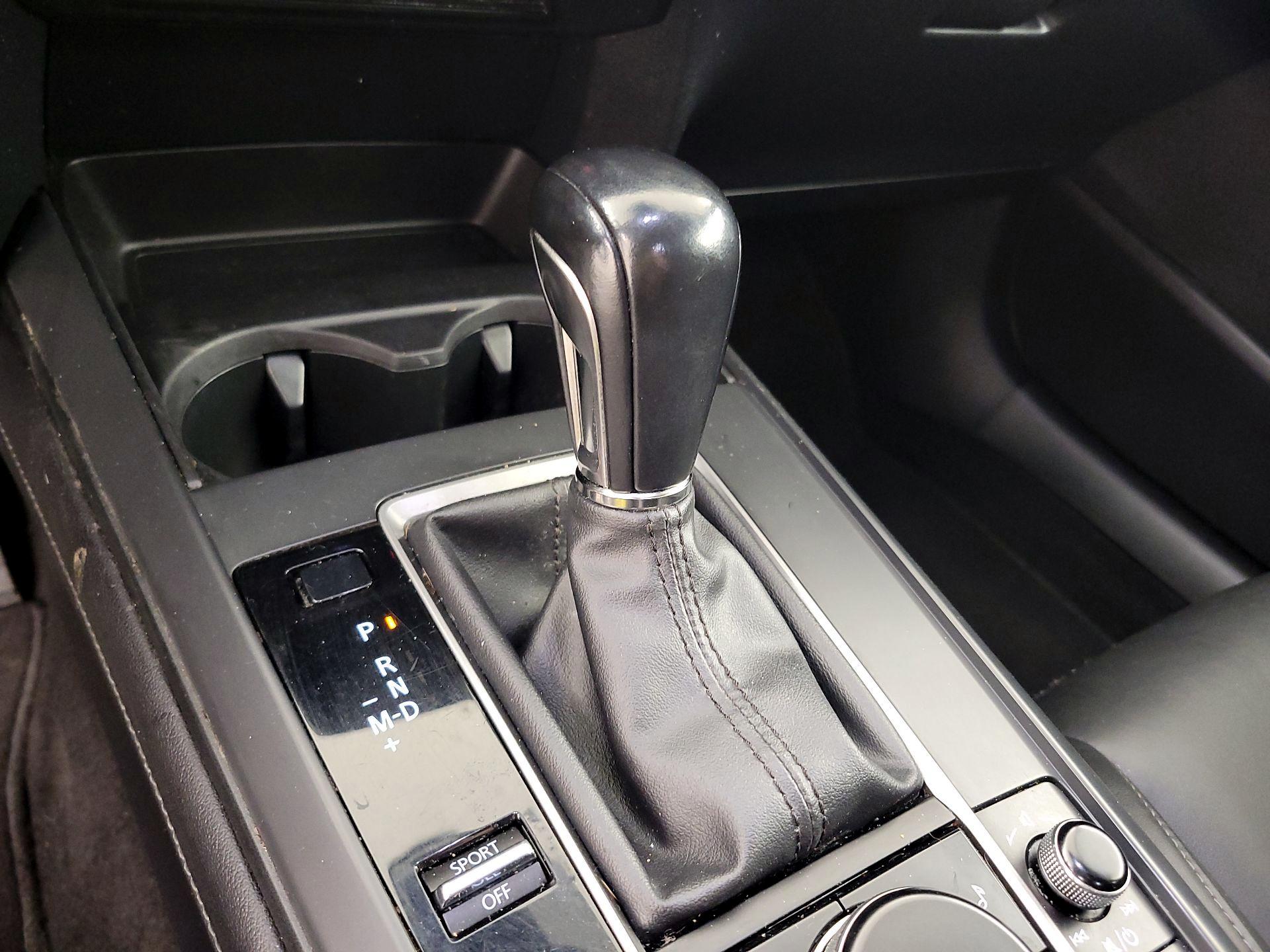 Thumbnail: 2022 Mazda CX-30 - 17