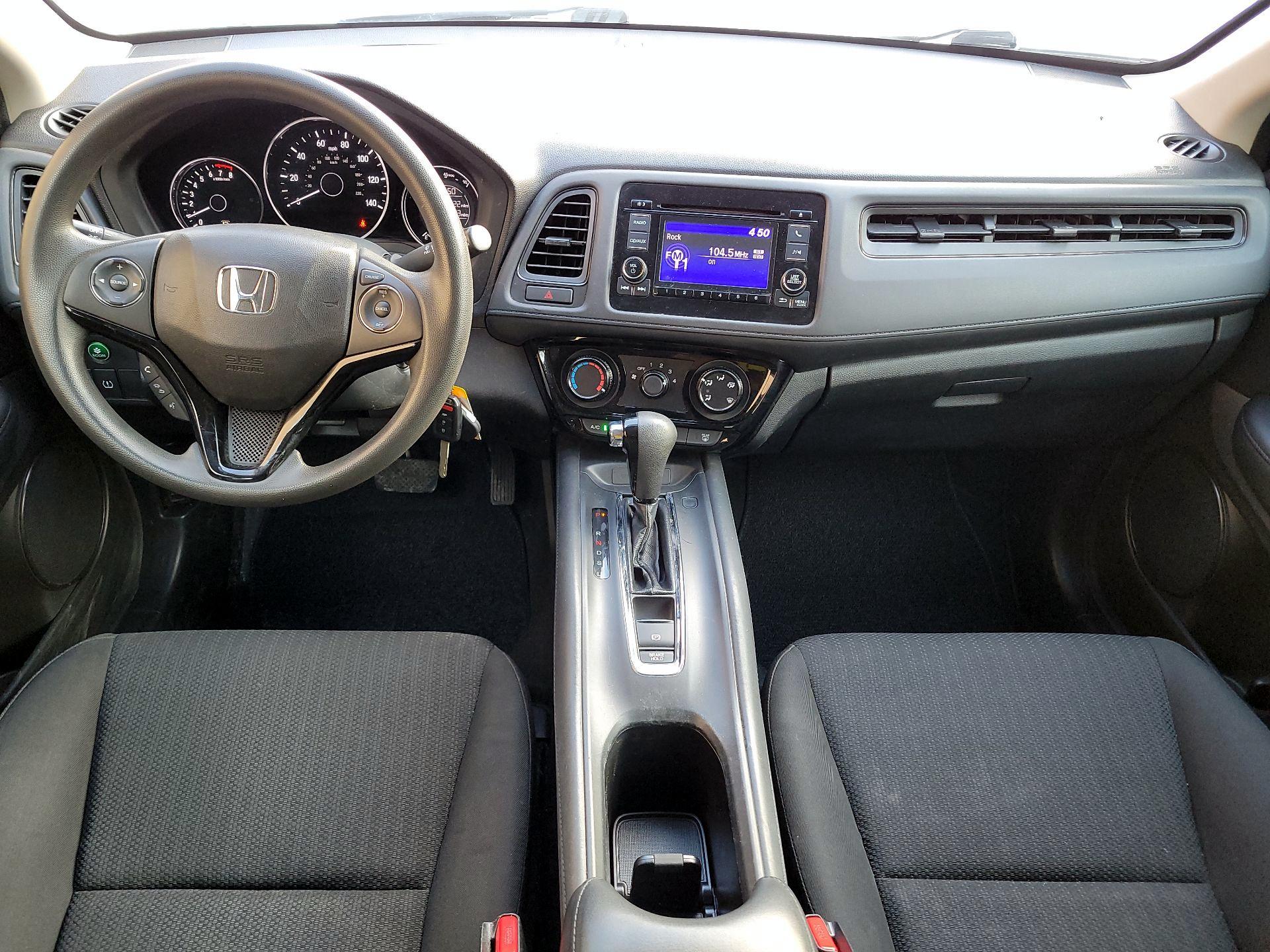 Thumbnail: 2016 Honda HR-V - 8