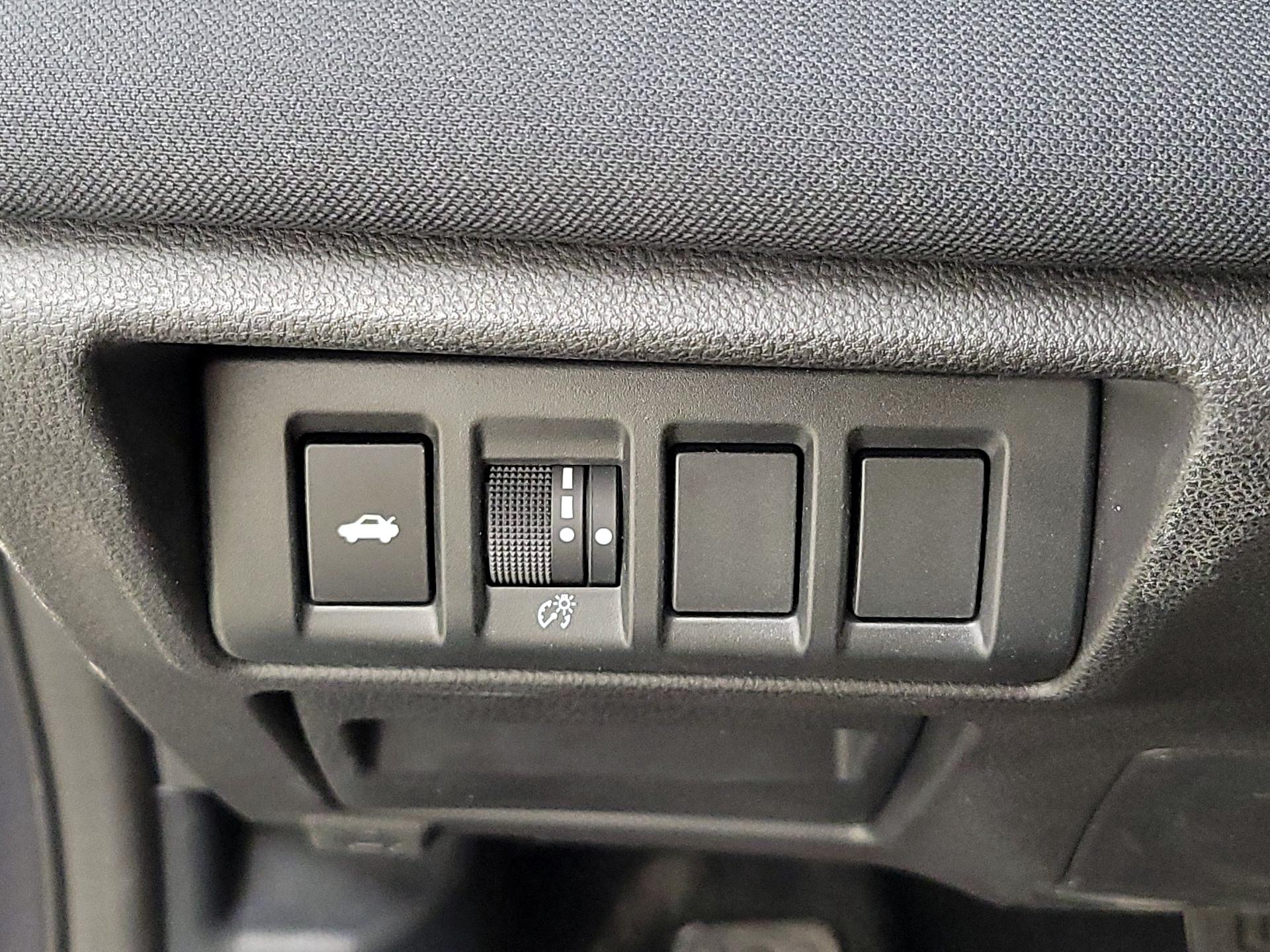 Thumbnail: 2023 Subaru Legacy - 13