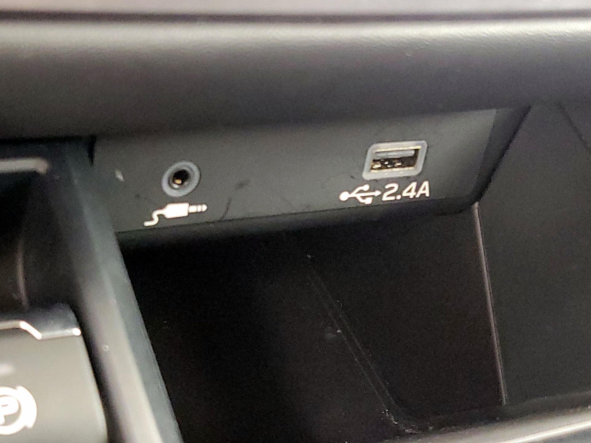 Thumbnail: 2023 Subaru Legacy - 18