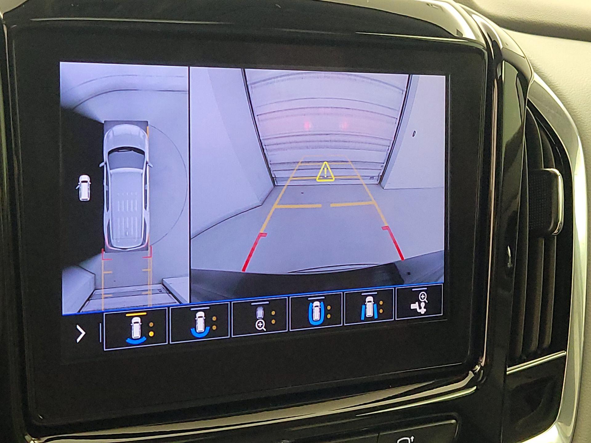 Thumbnail: 2020 Chevrolet Traverse - 15