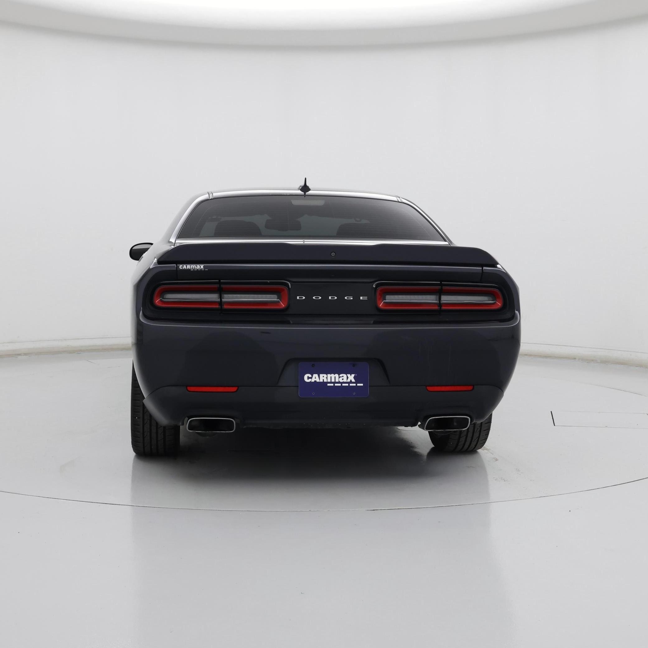 Thumbnail: 2018 Dodge Challenger - 3