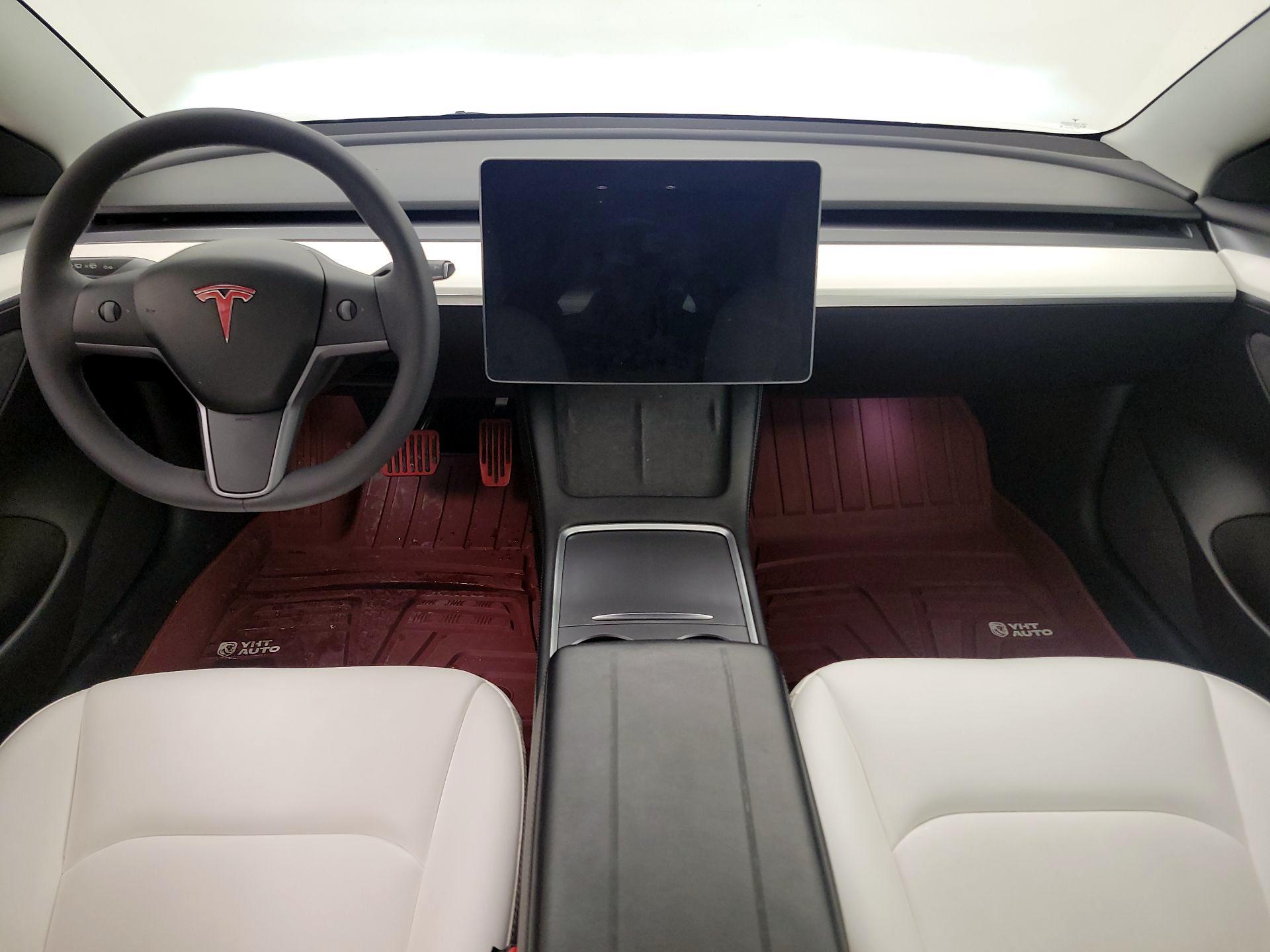 Thumbnail: 2022 Tesla Model 3 - 9