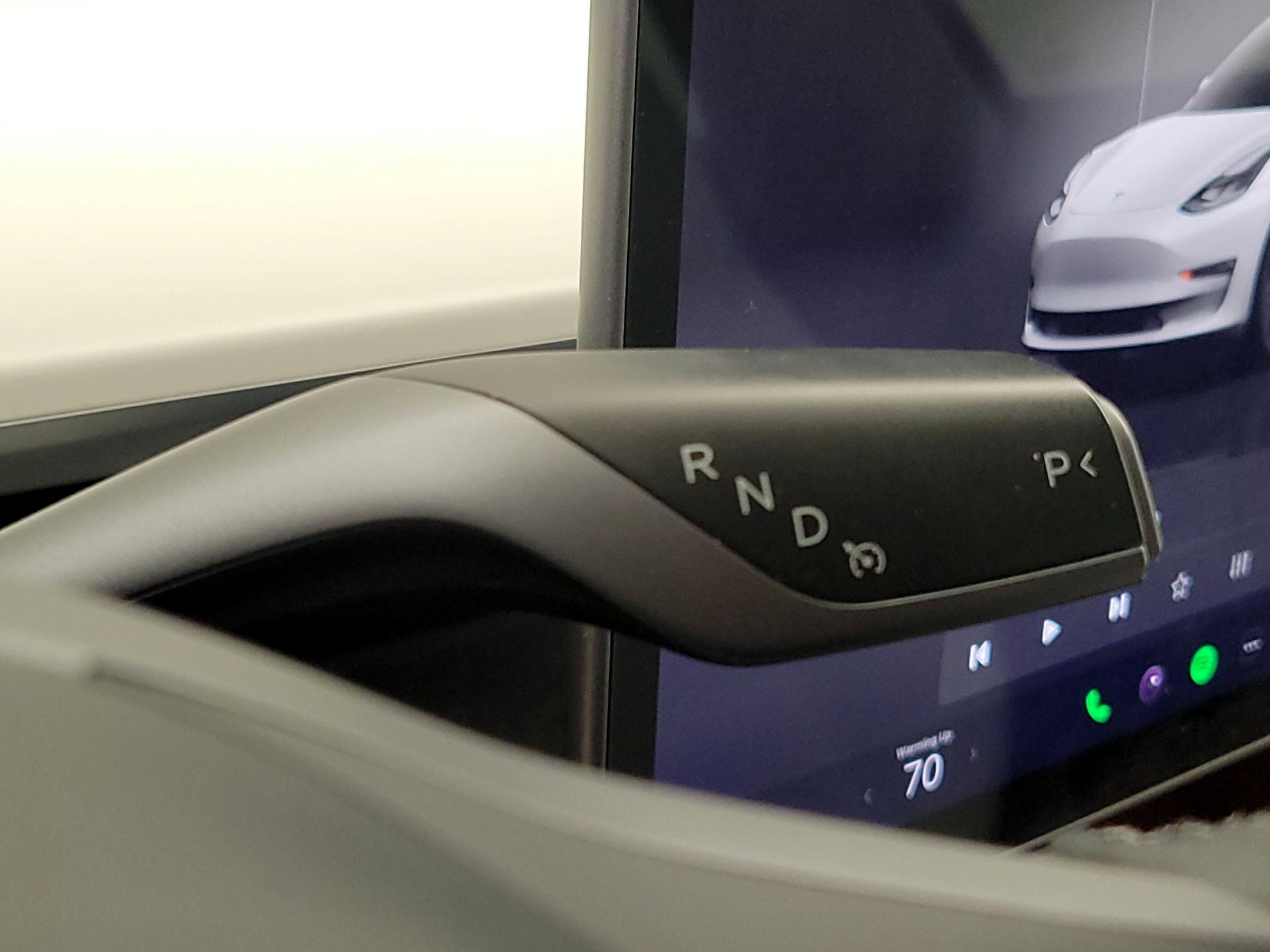 Thumbnail: 2022 Tesla Model 3 - 17