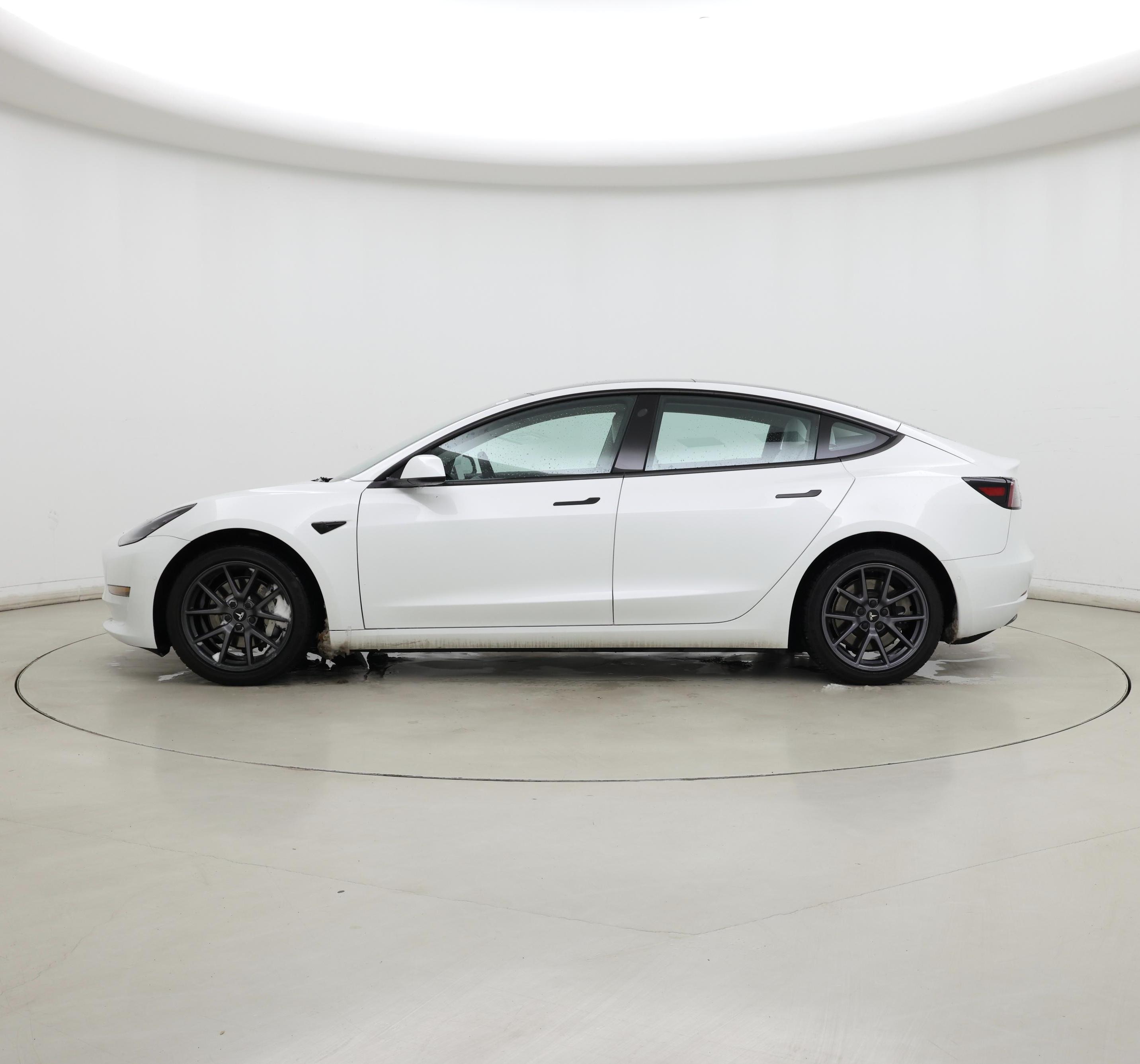 Thumbnail: 2022 Tesla Model 3 - 3