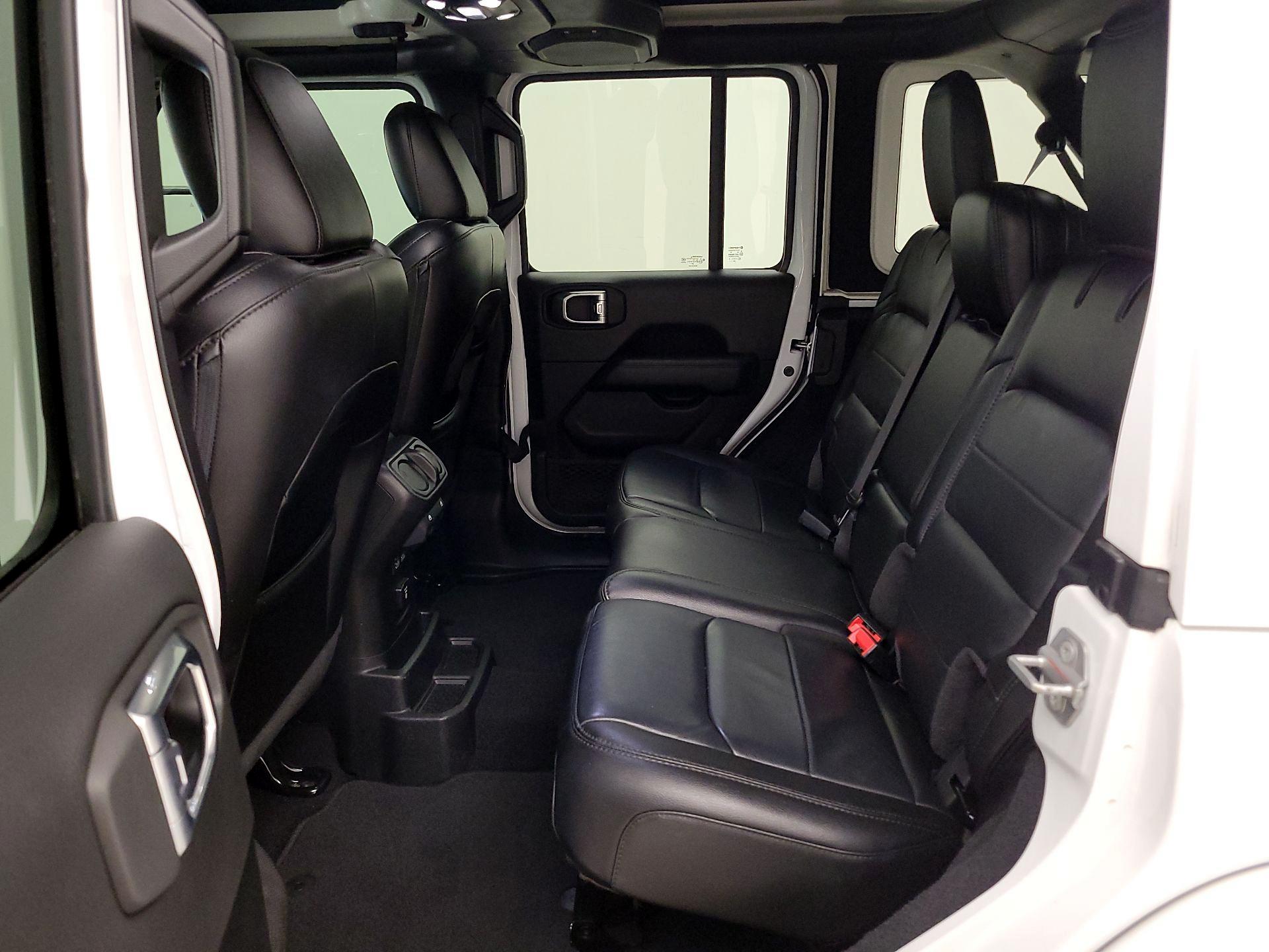 Thumbnail: 2021 Jeep Wrangler - 20