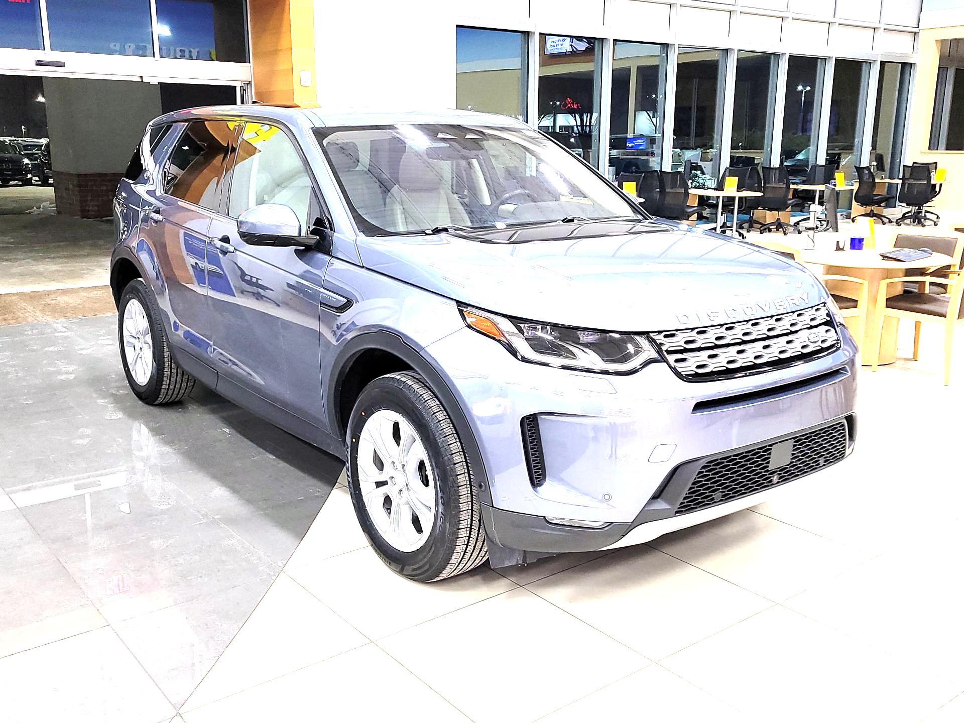 Thumbnail: 2021 Land Rover Discovery Sport - 1