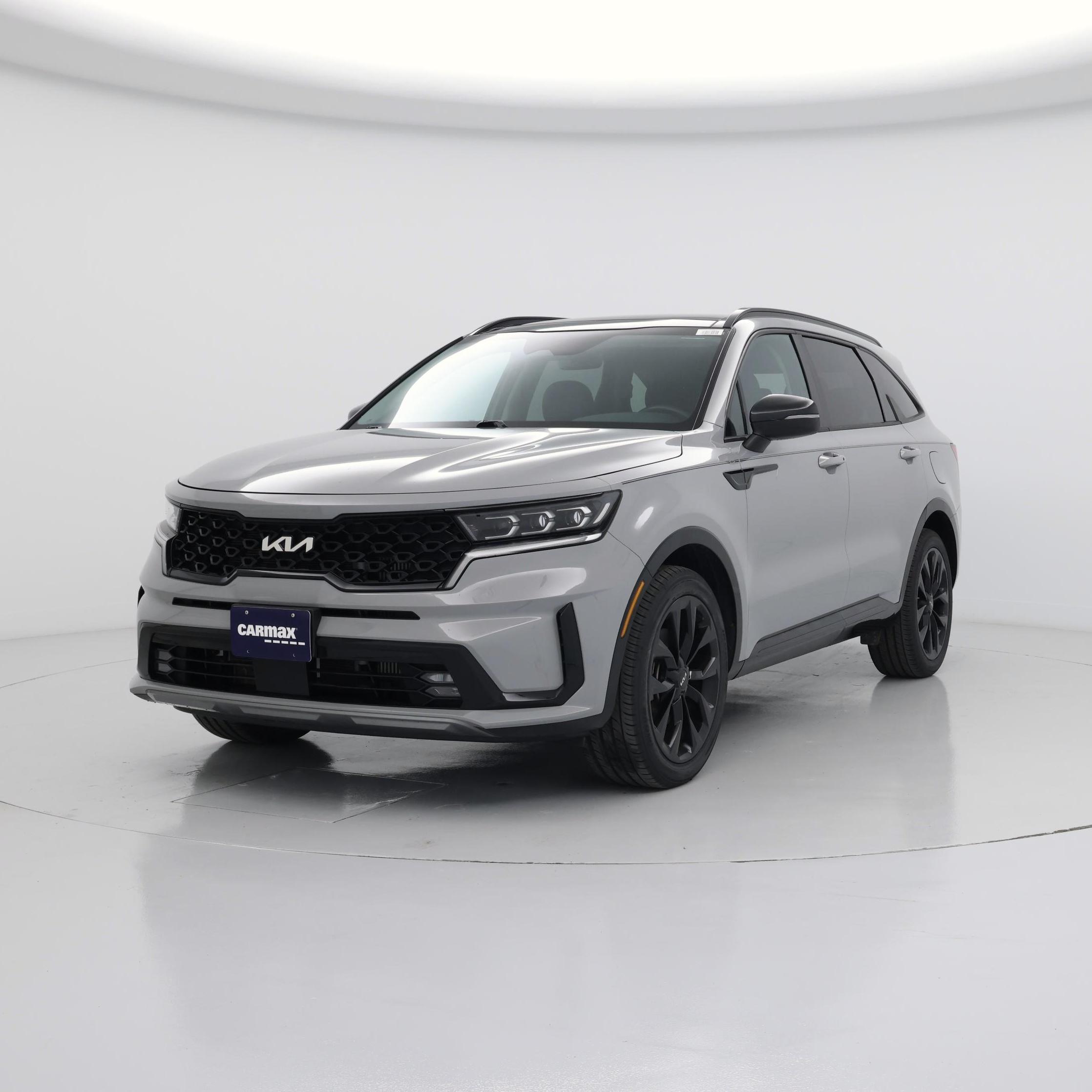 Thumbnail: 2023 Kia Sorento - 4