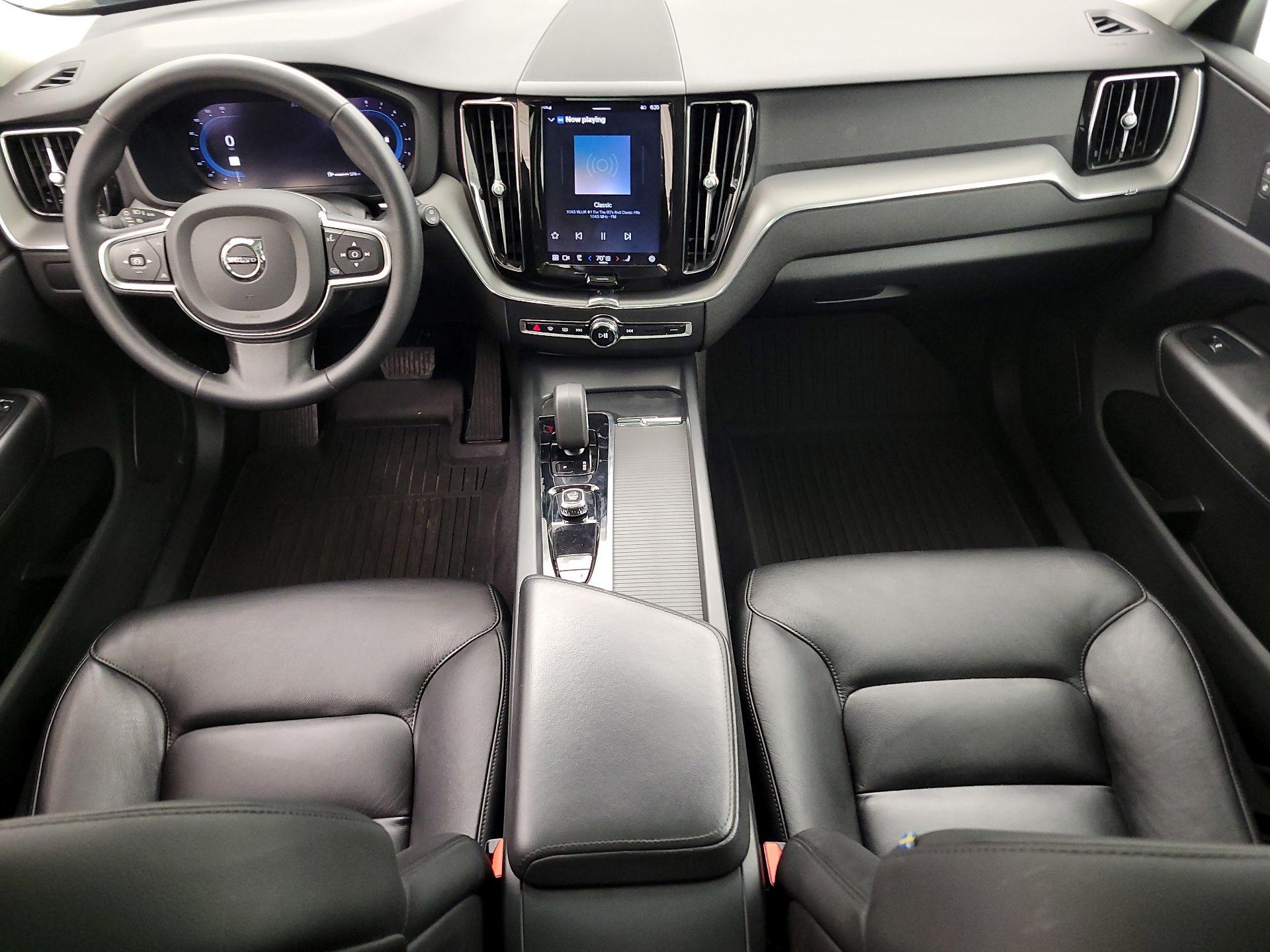 Thumbnail: 2023 Volvo XC60 - 9